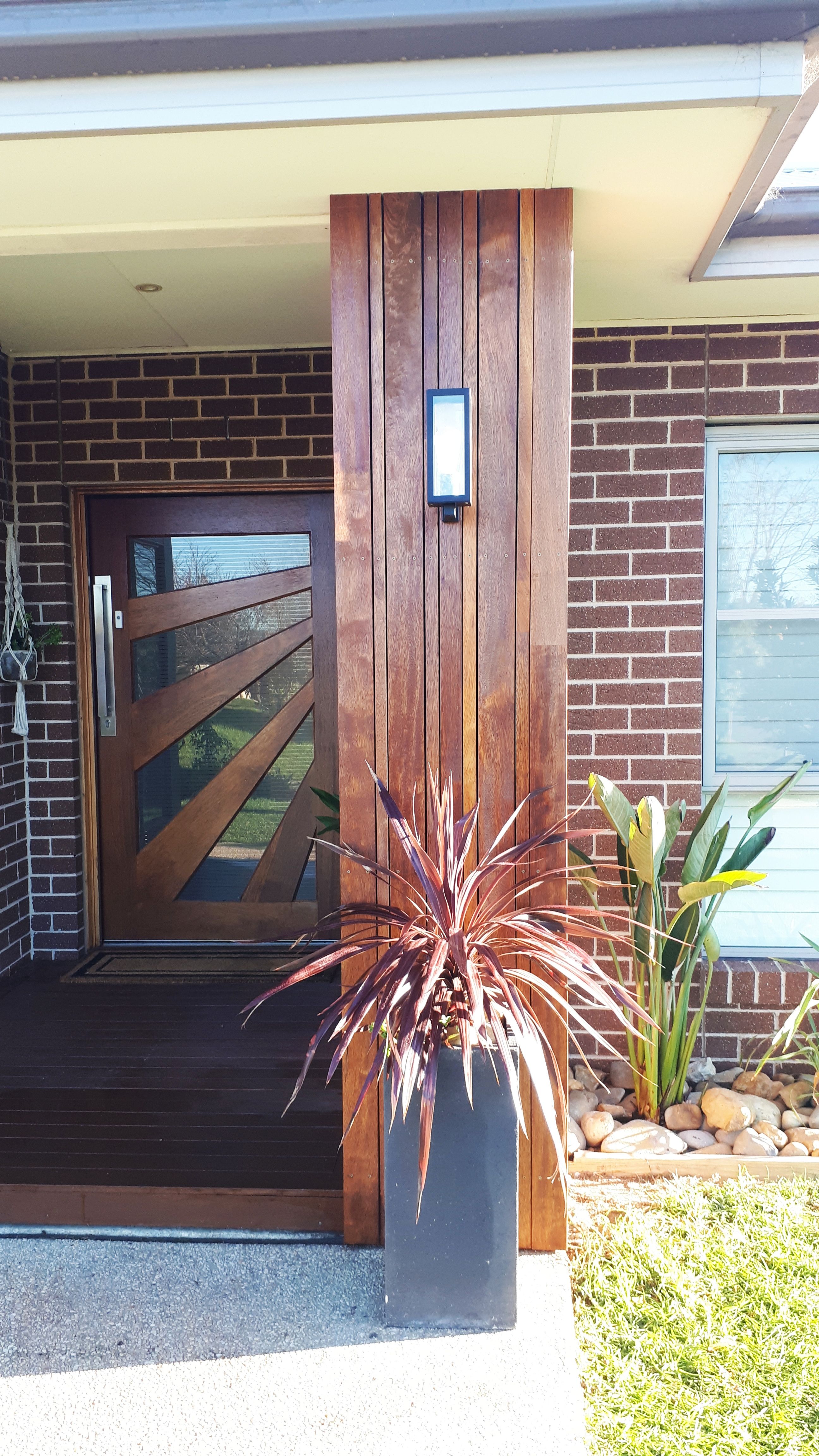 Transforming dated brick pillars to mode... Bunnings community