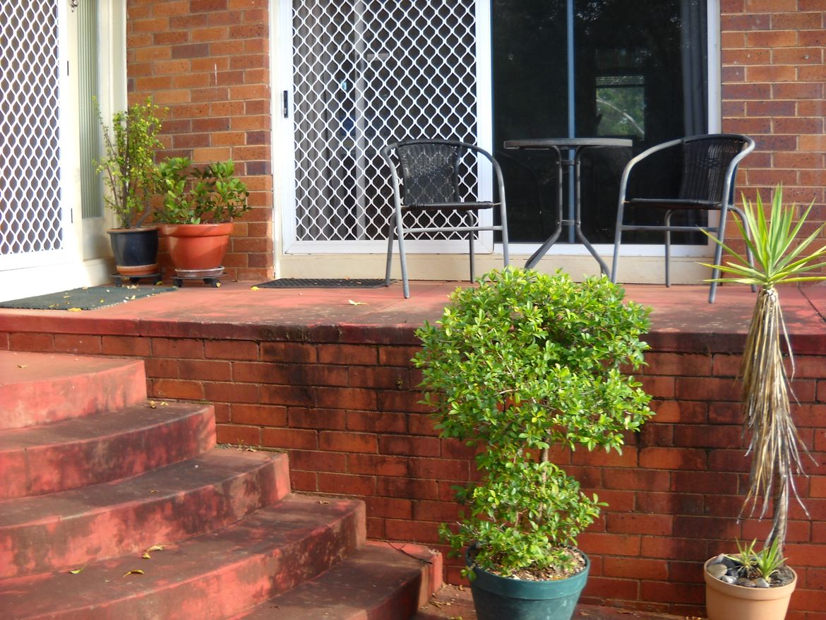 Left hand end of verandah