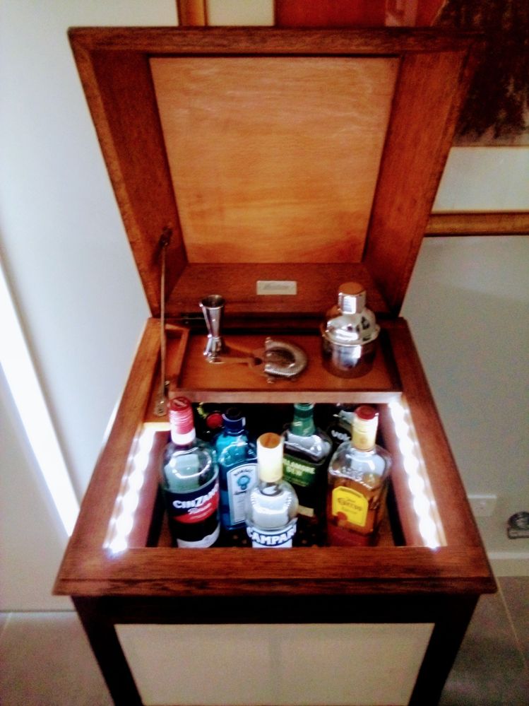 Cocktail Cabinet 6.jpg