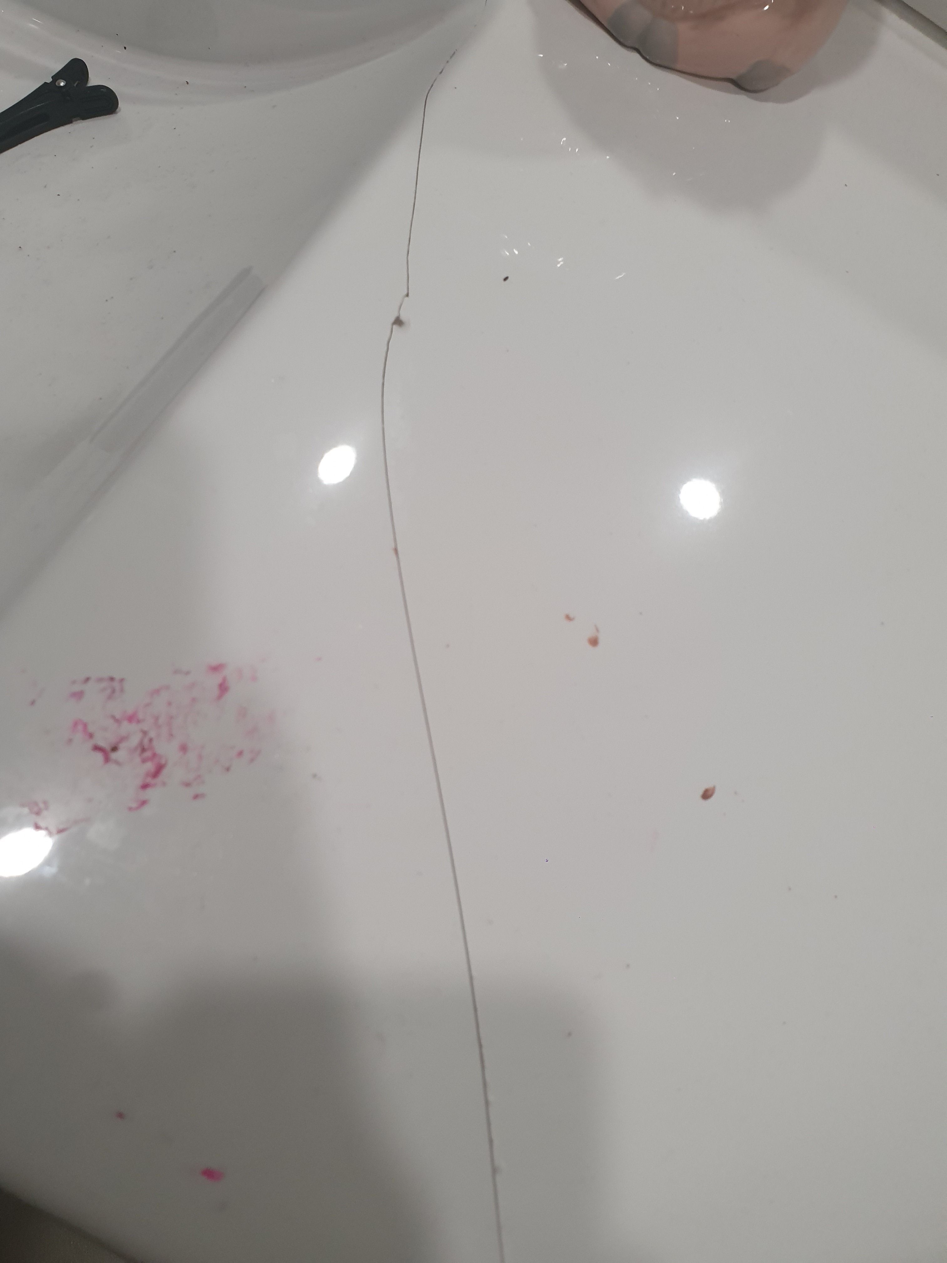 How to fix crack in vanity top? Bunnings community