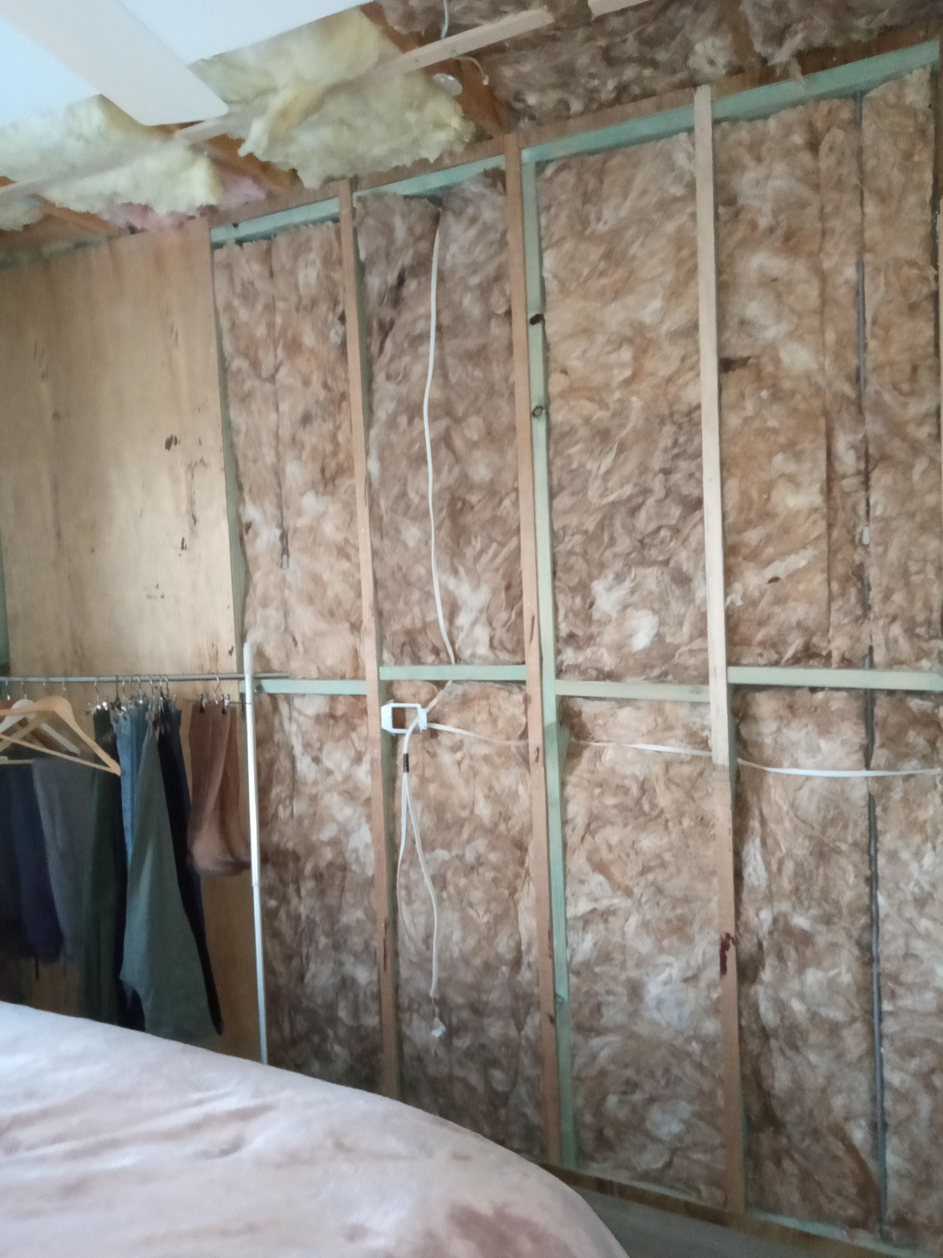 Solved Bedroom paint makover with feature wall Bunnings