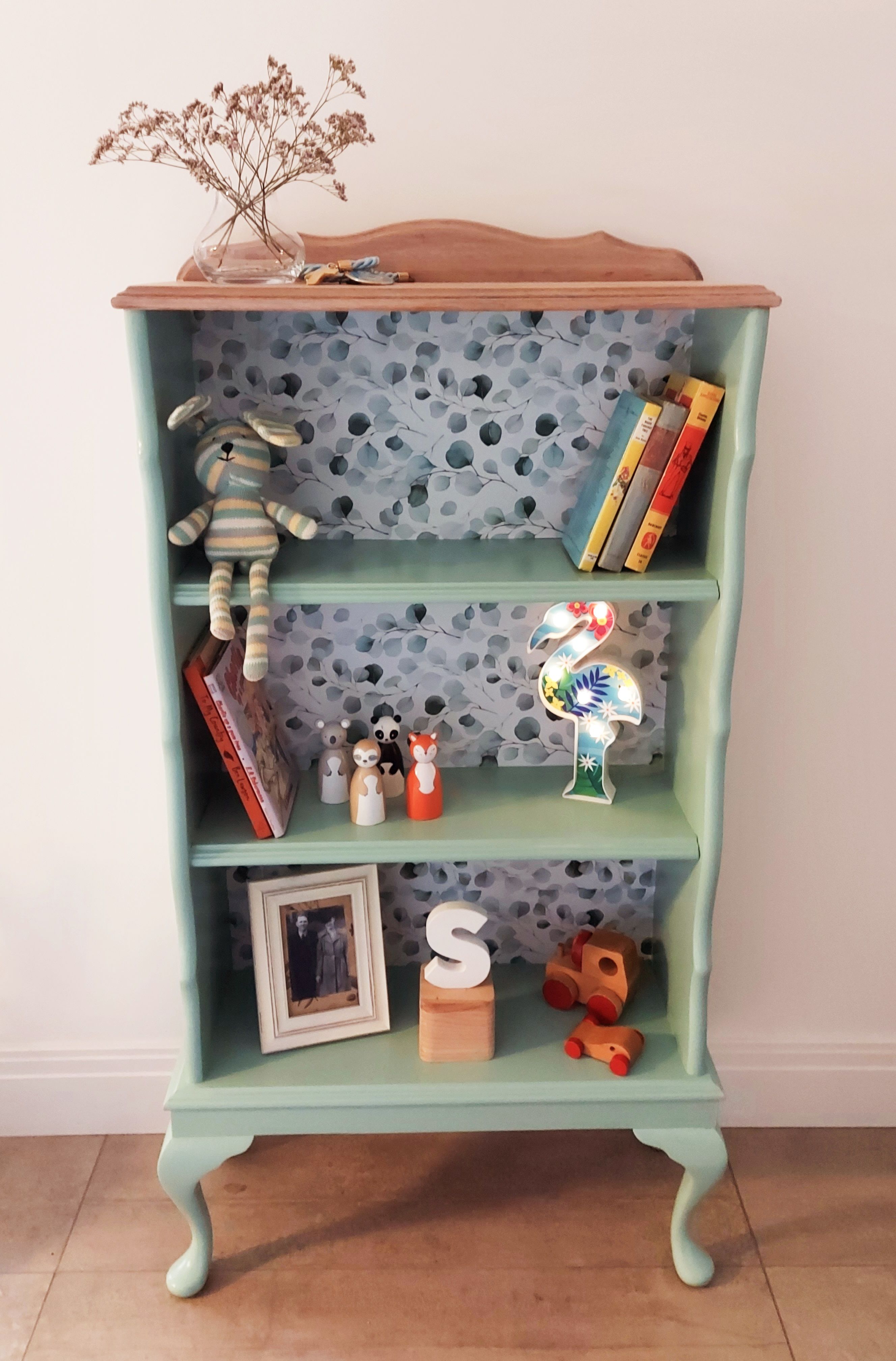 Bookshelf upcycle project Bunnings community