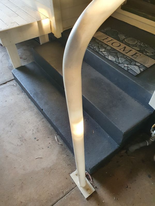 How do I make a hand rail for back steps... Bunnings community