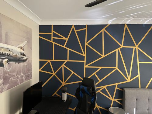 Black and gold accent wall DIY 