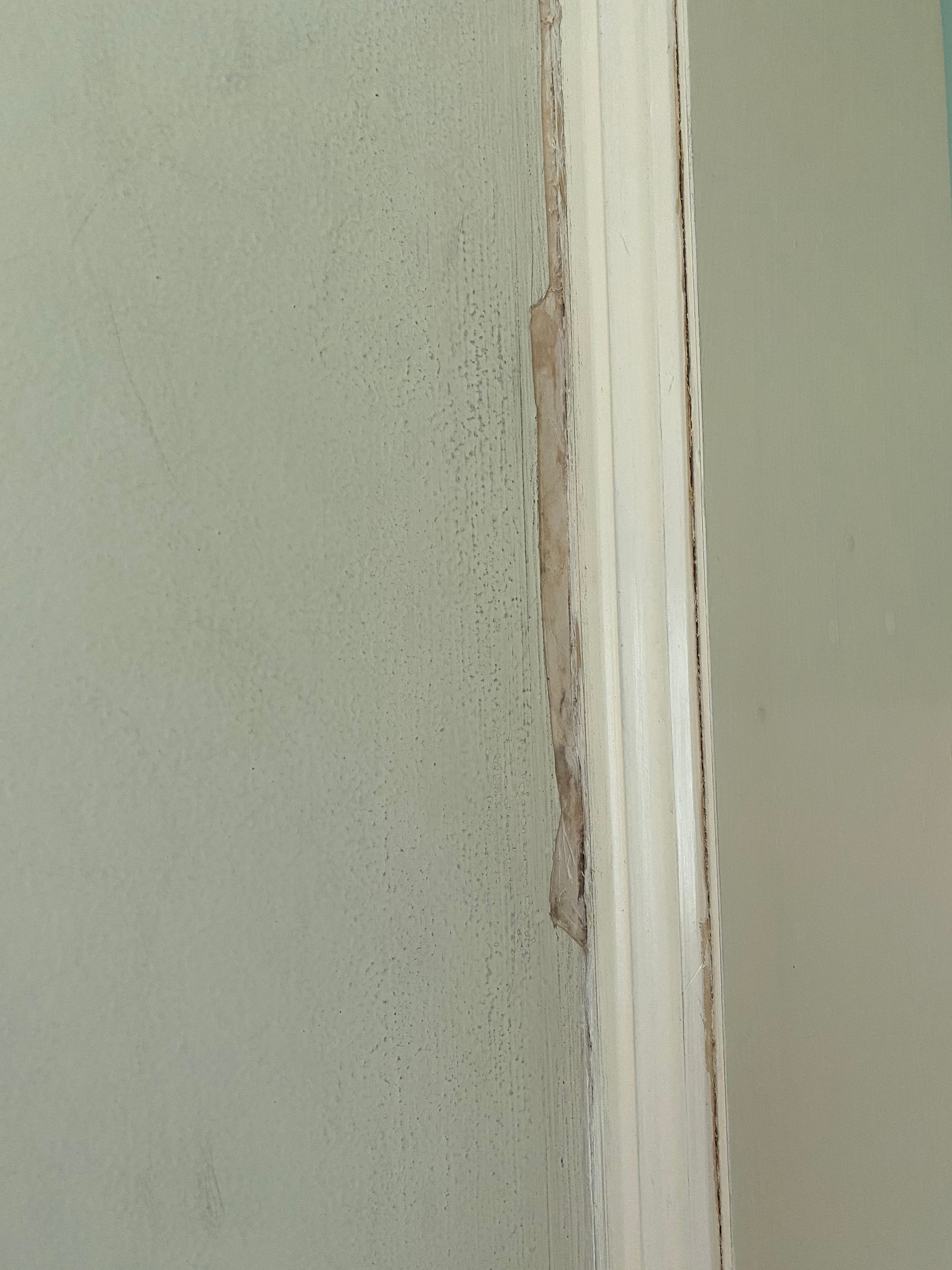 Solved How to repair cracks between door frame Bunnings