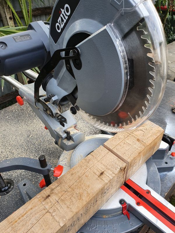 Easily cutting 100mm X 100mm