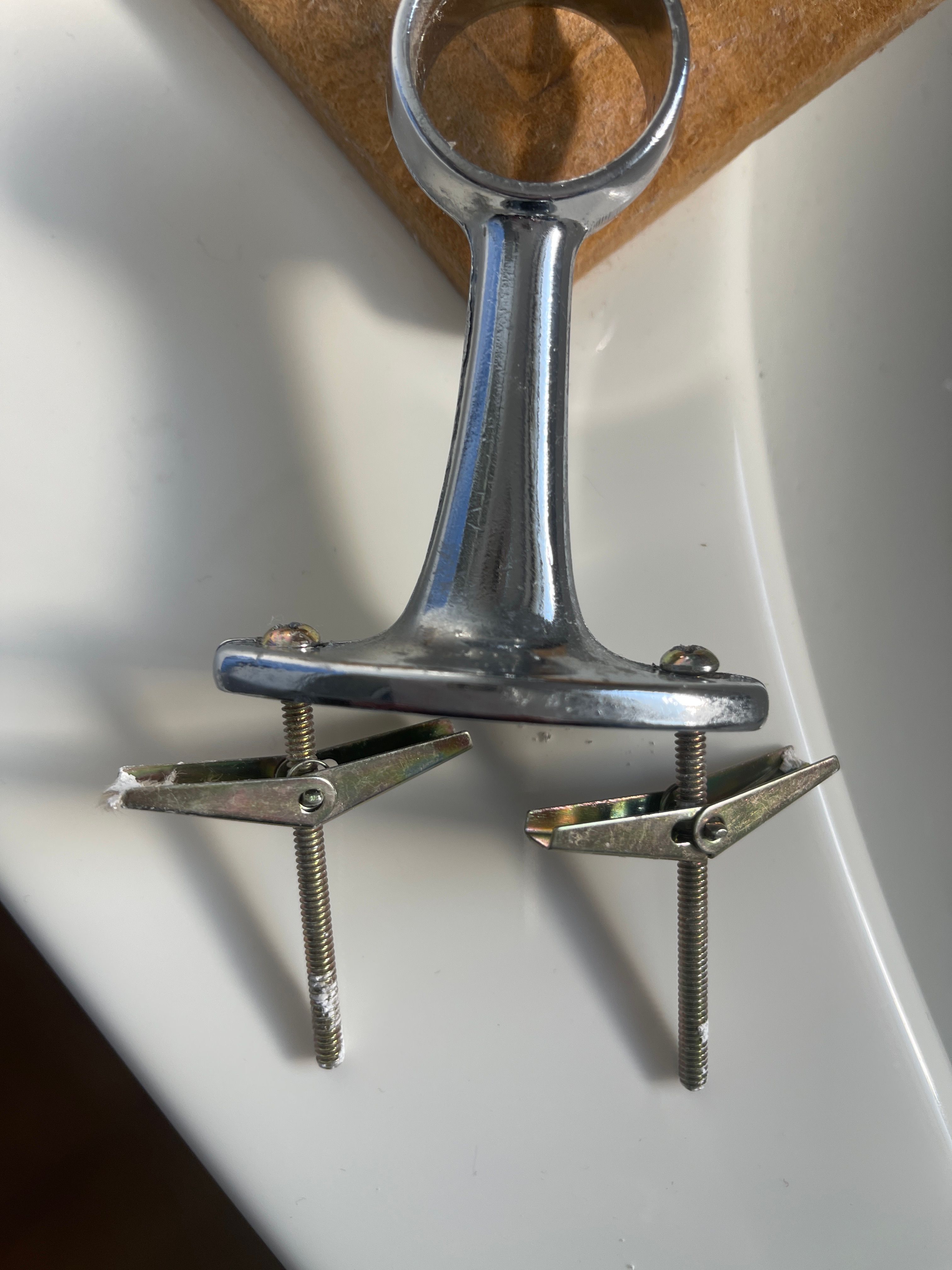 How to repair hole in drywall from rippe... Bunnings community