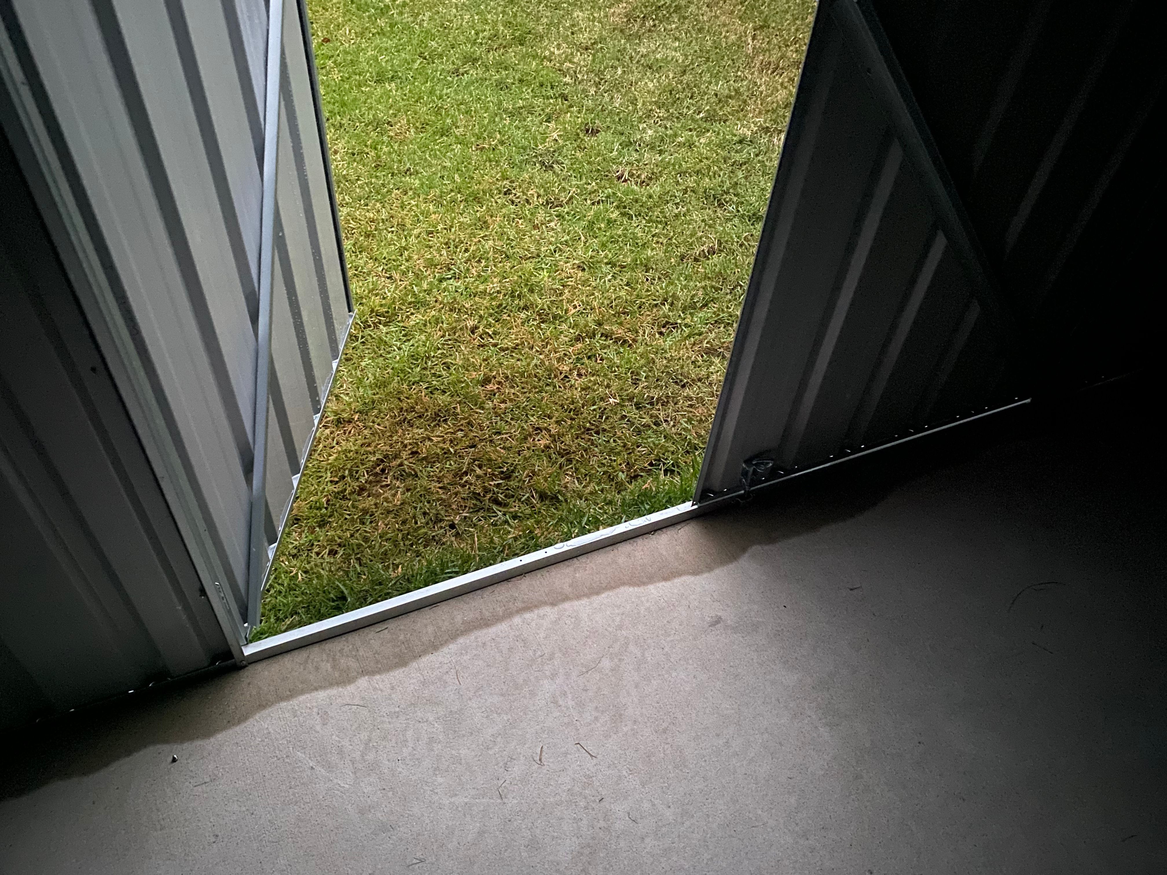 How to waterseal edges of an Absco gard... Page 2 Bunnings