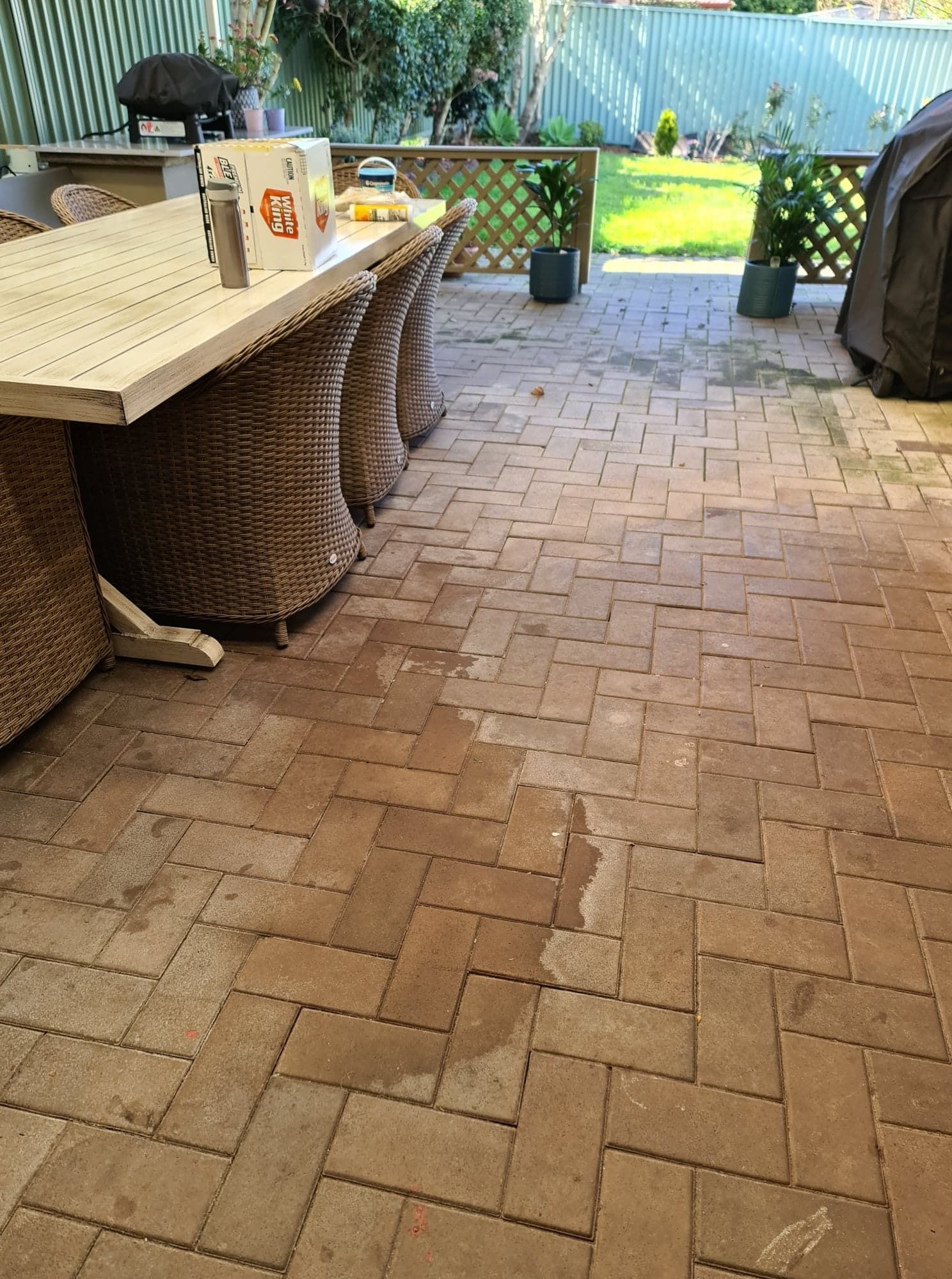 Paint or seal alfresco brick pavers? Bunnings community