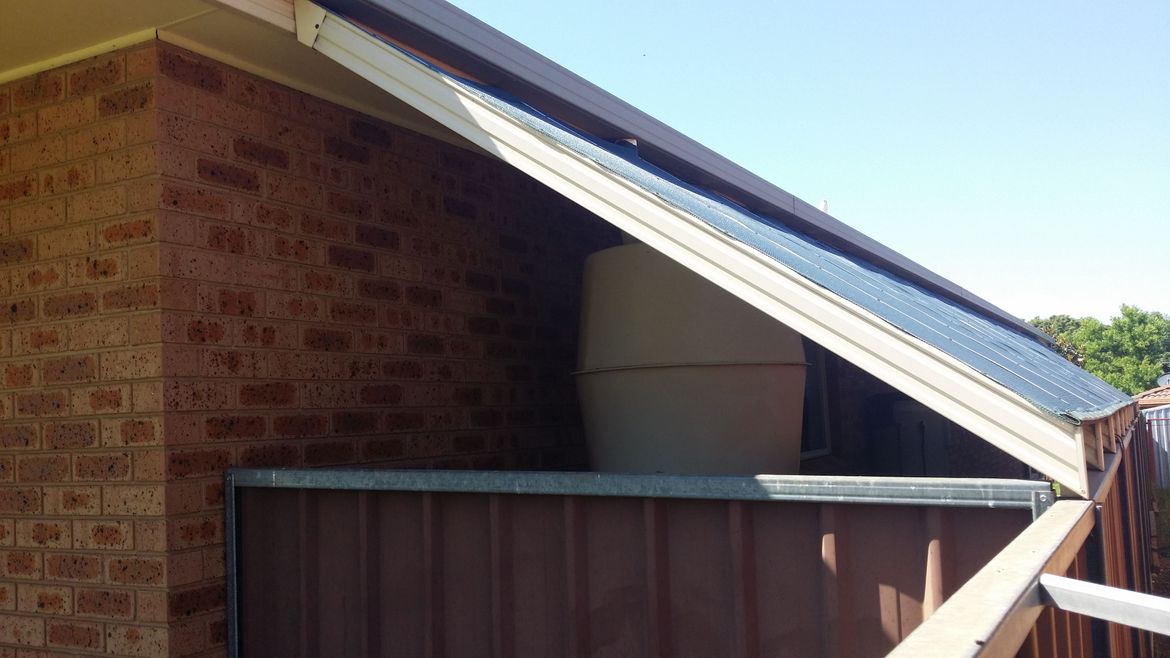 Pitch from house to fence