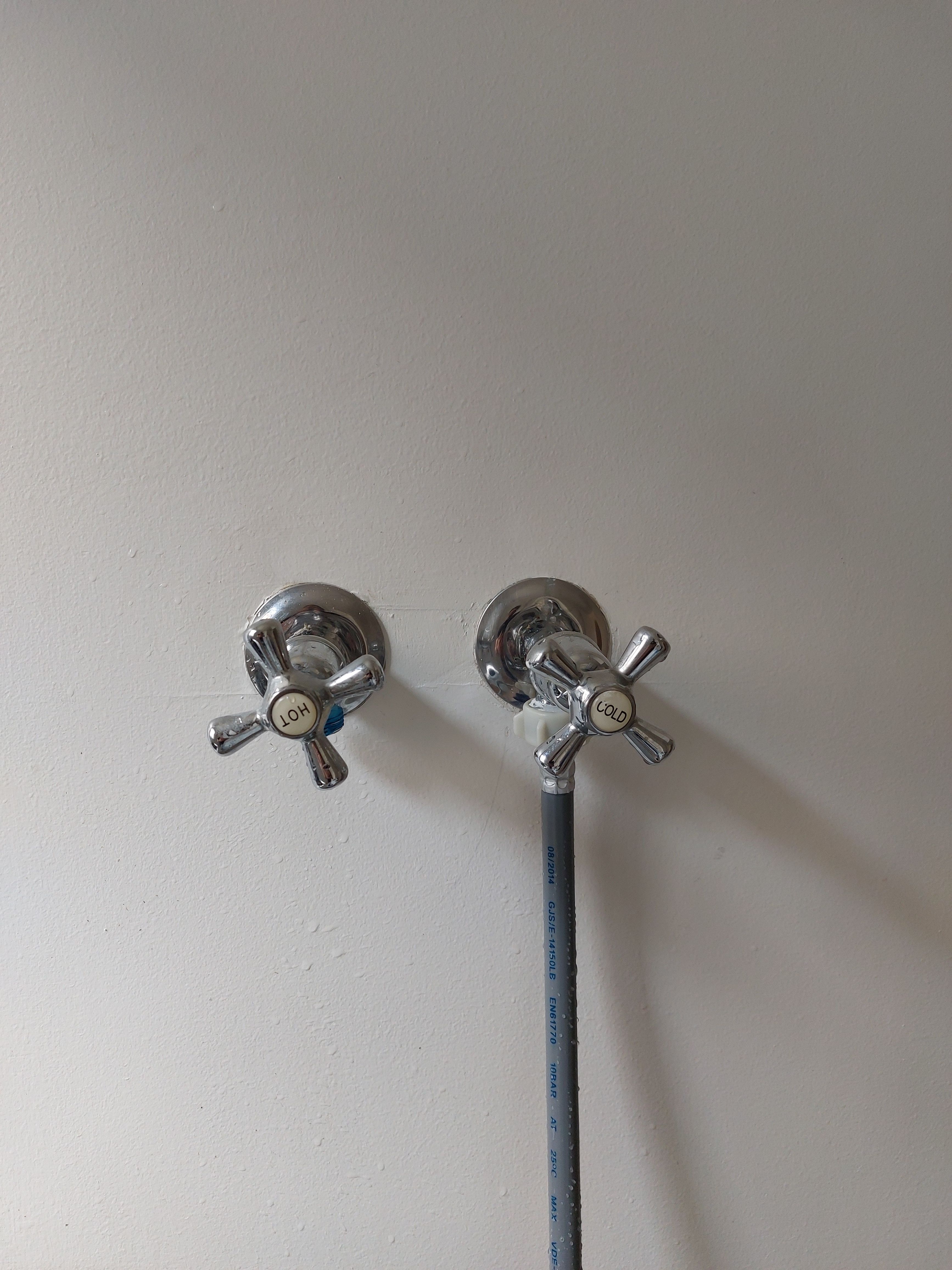 How to fix leaking laundry tap? Bunnings community