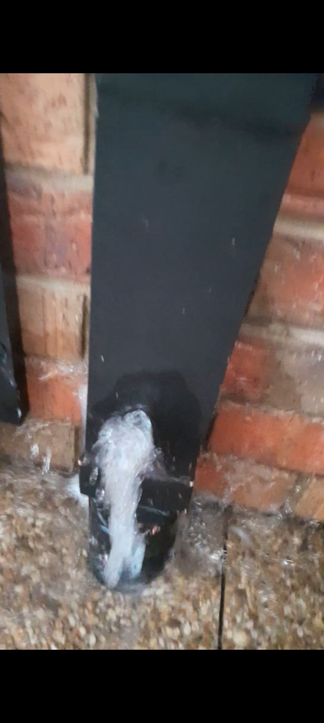 How to fix downpipe water leak? Bunnings community