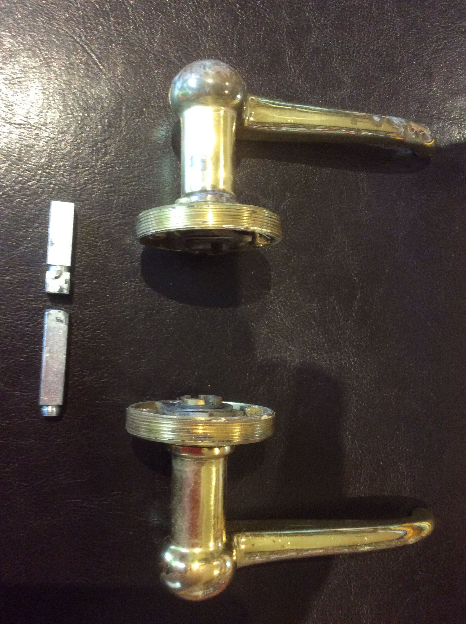 How to replace a broken Lockwood spindle... Bunnings community