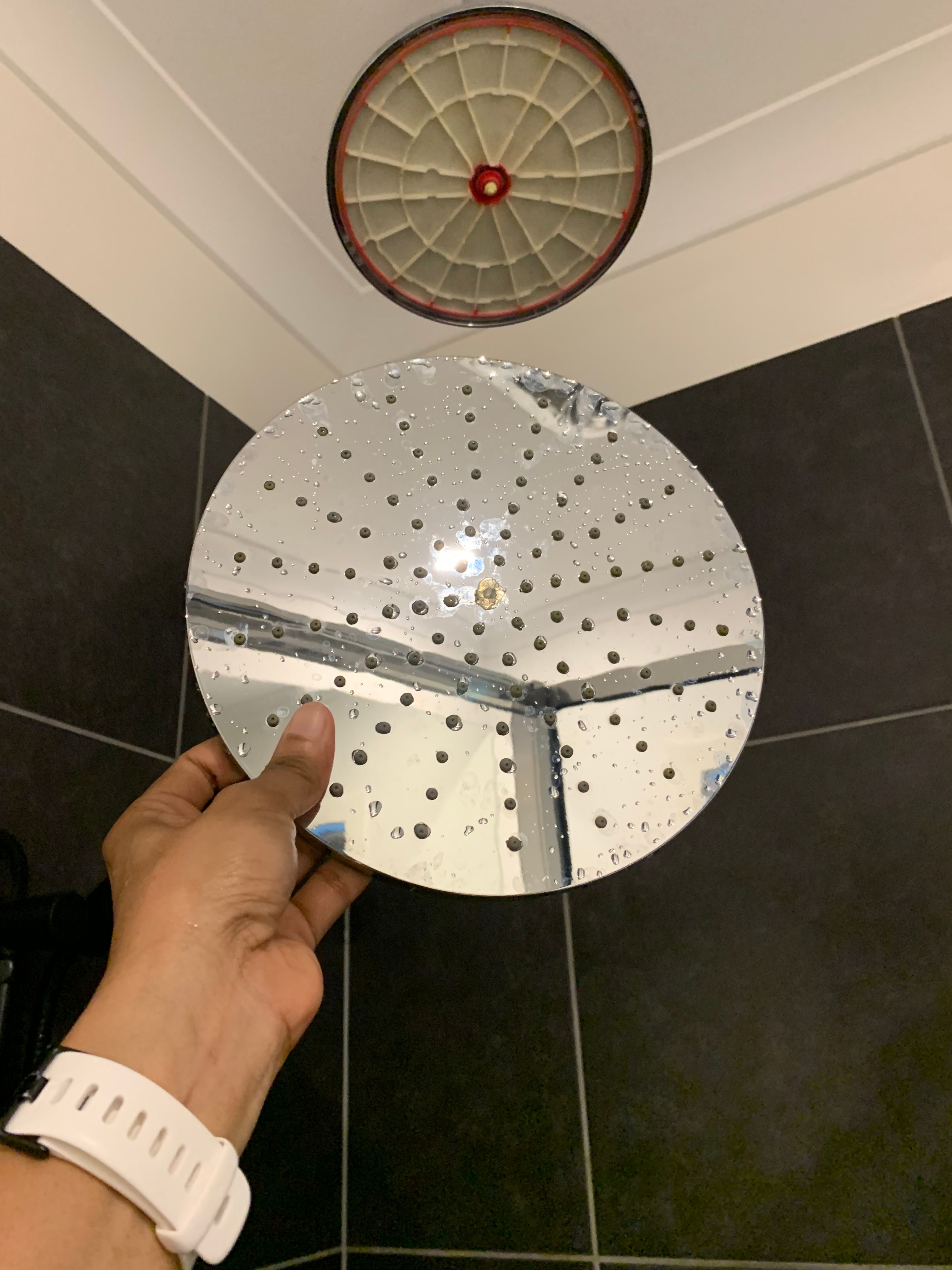 Solved How to remove this shower head? Bunnings community
