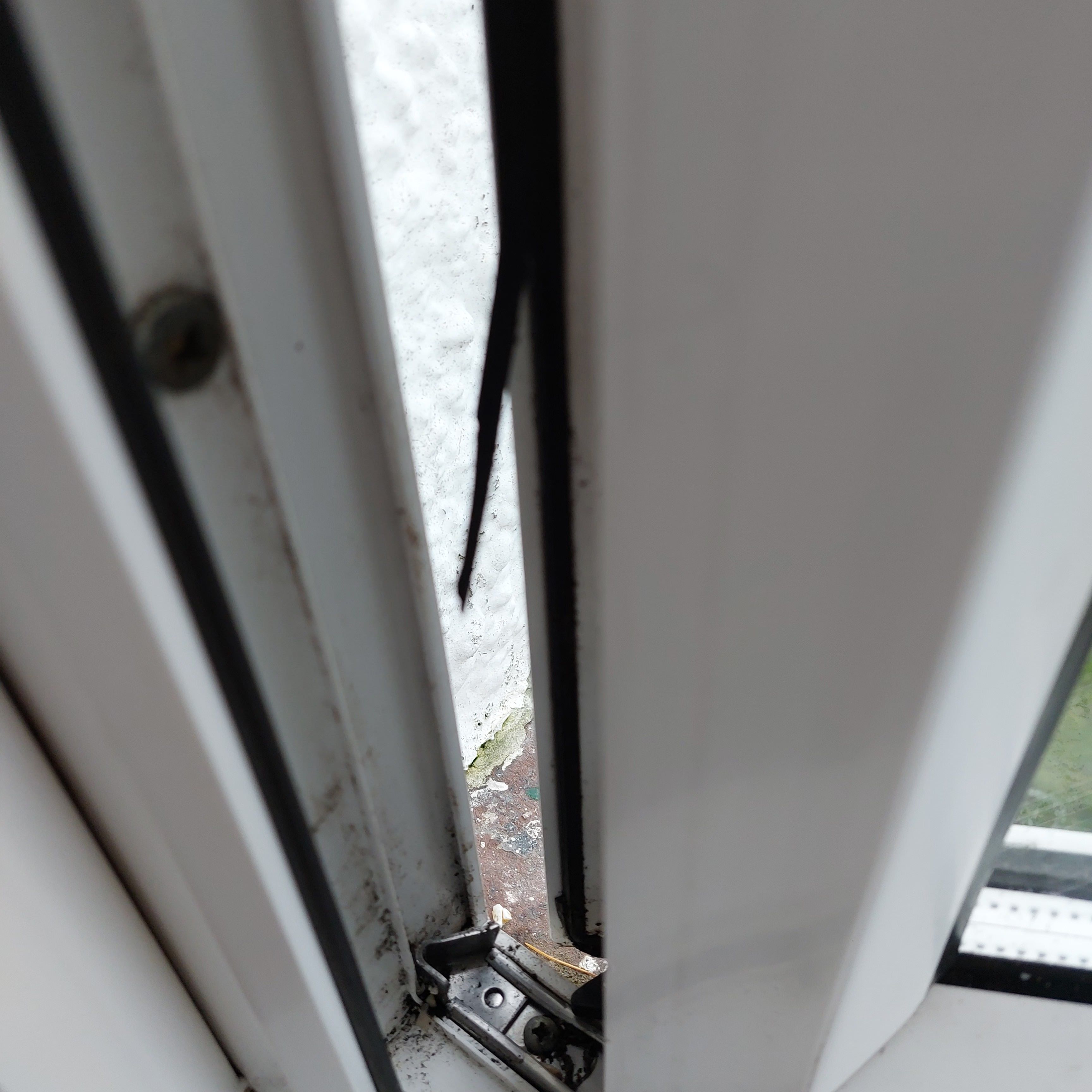 How to replace PVC window seals? Bunnings community