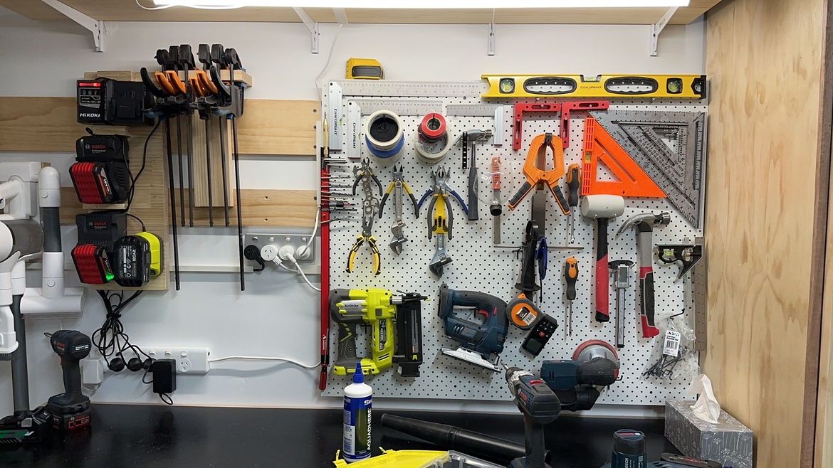 pegboard combined with French cleat - win-win!