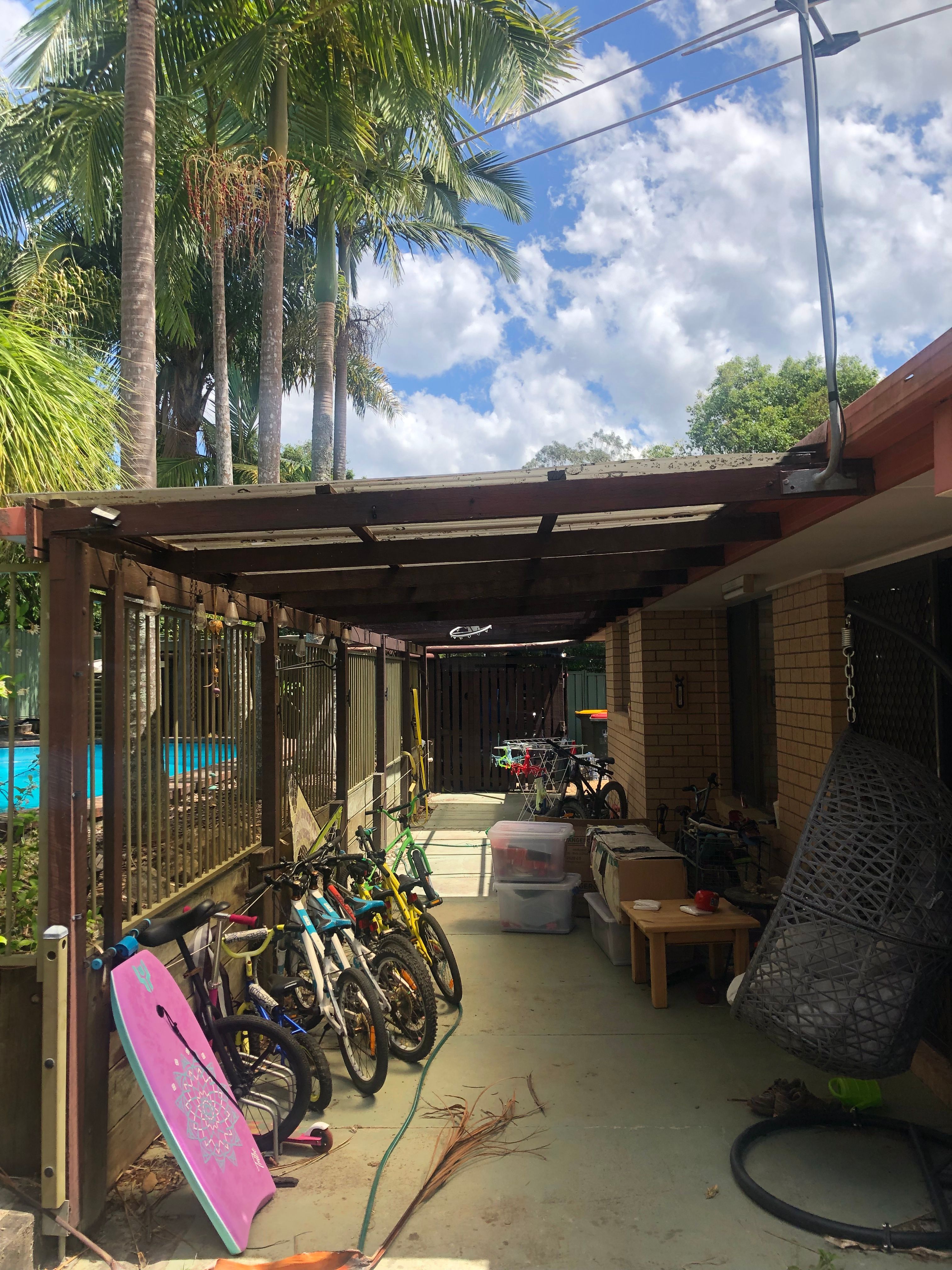 How to lift a patio roof? Bunnings community