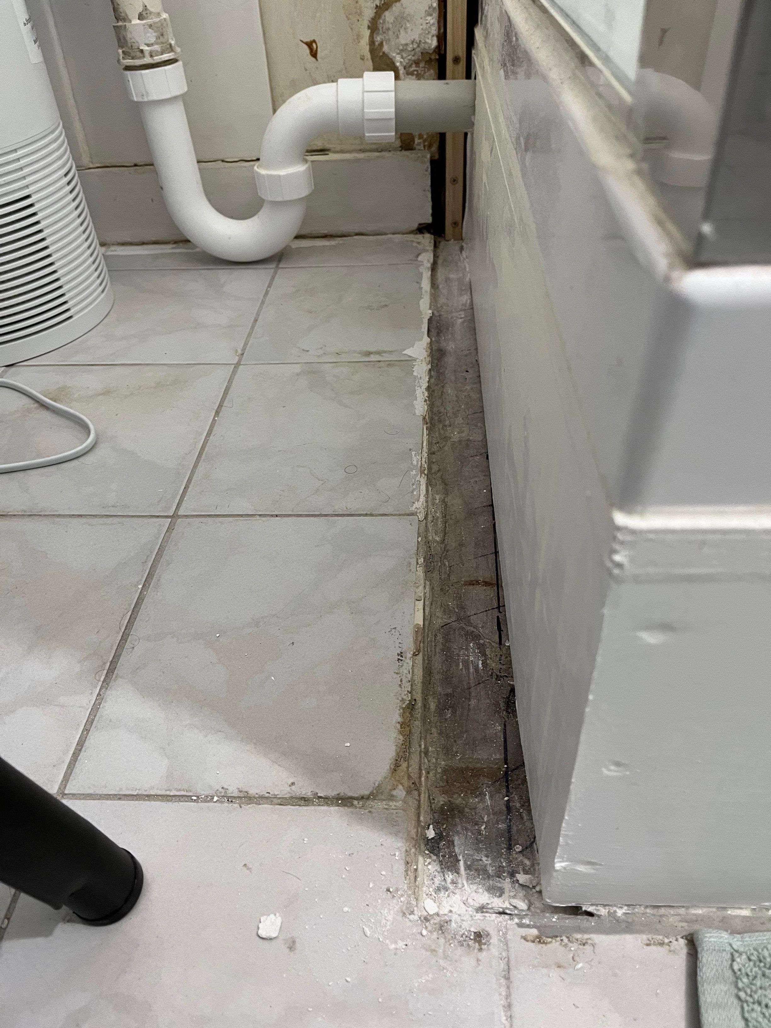 How to fill a 70mm gap between tiles and... Bunnings community