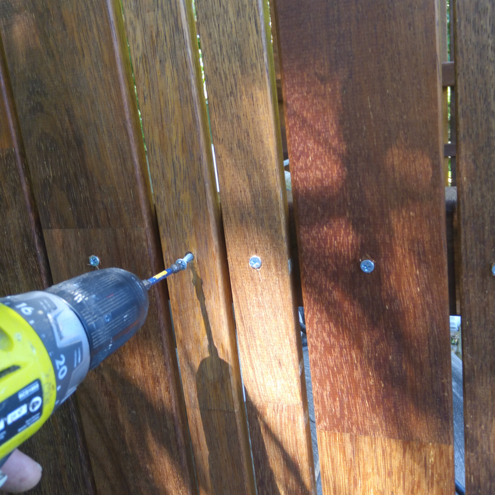 5.6 Panel attached to side frame.png