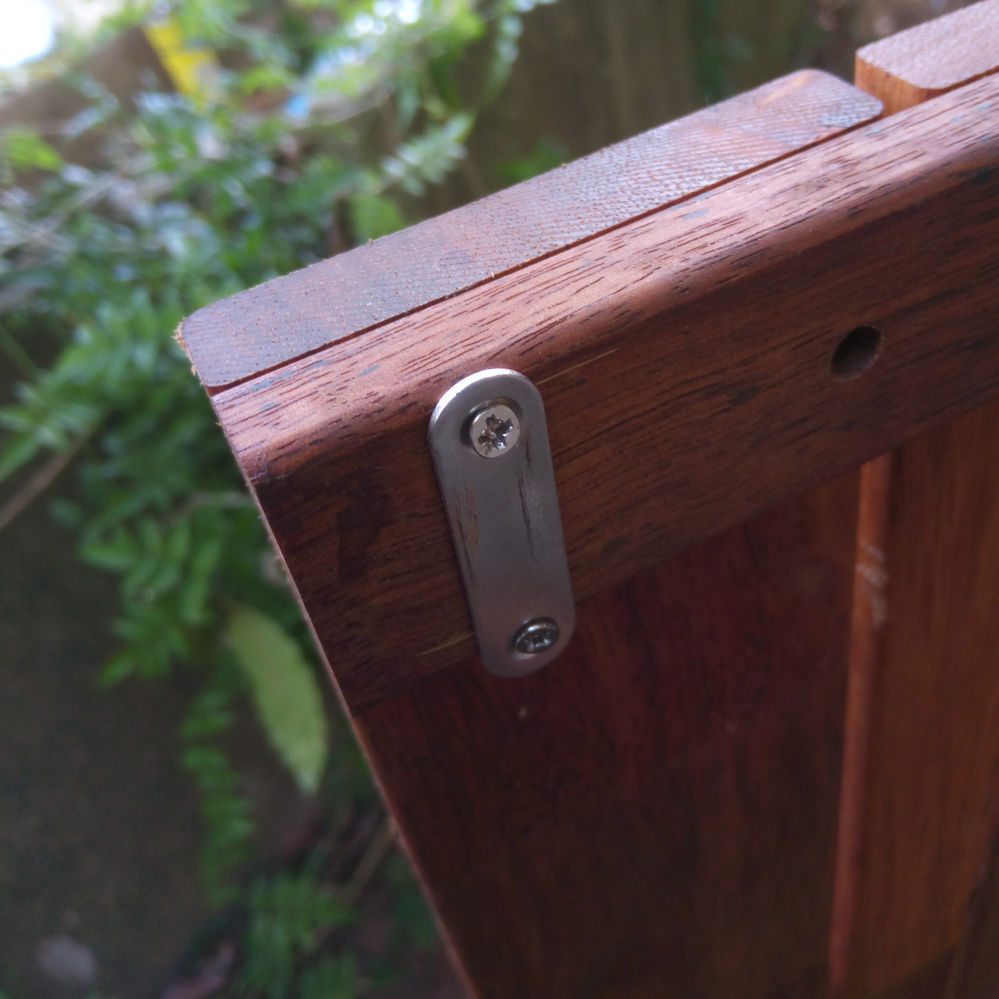 11.2 Latch plate attached to door.png