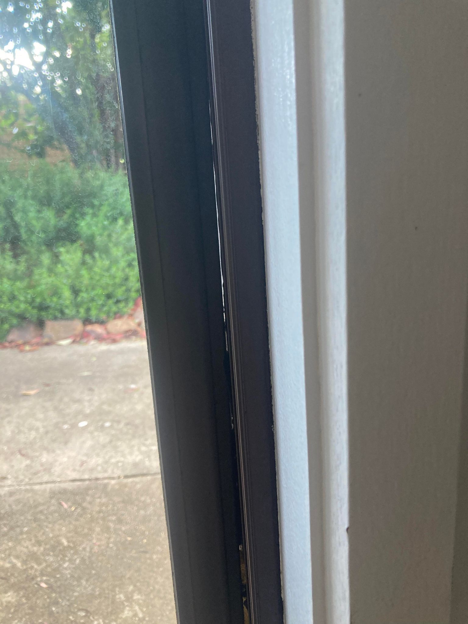 How to close gap between sliding door fr... Bunnings community