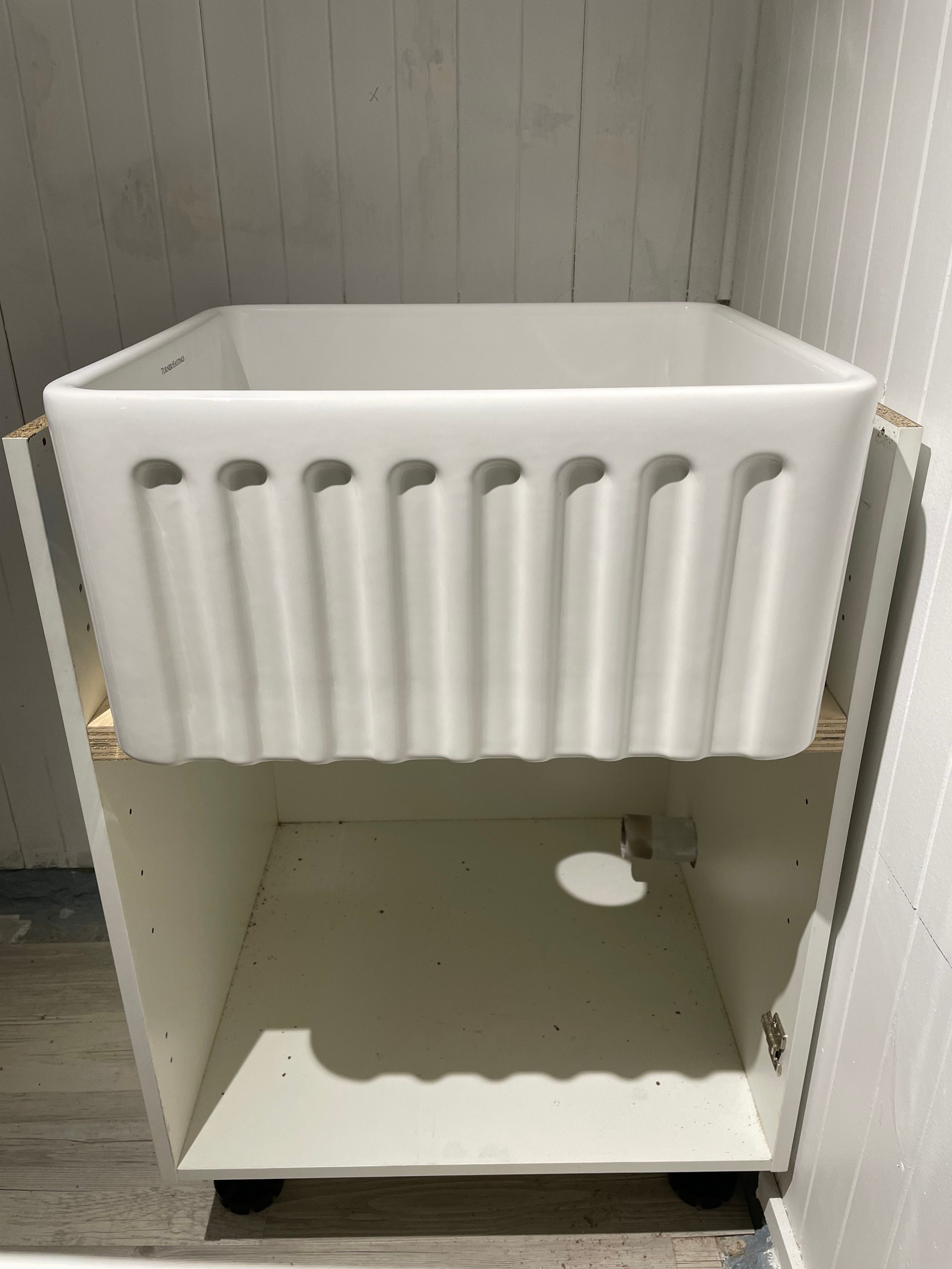 Solved How to box up / hide laundry pipes? Bunnings community