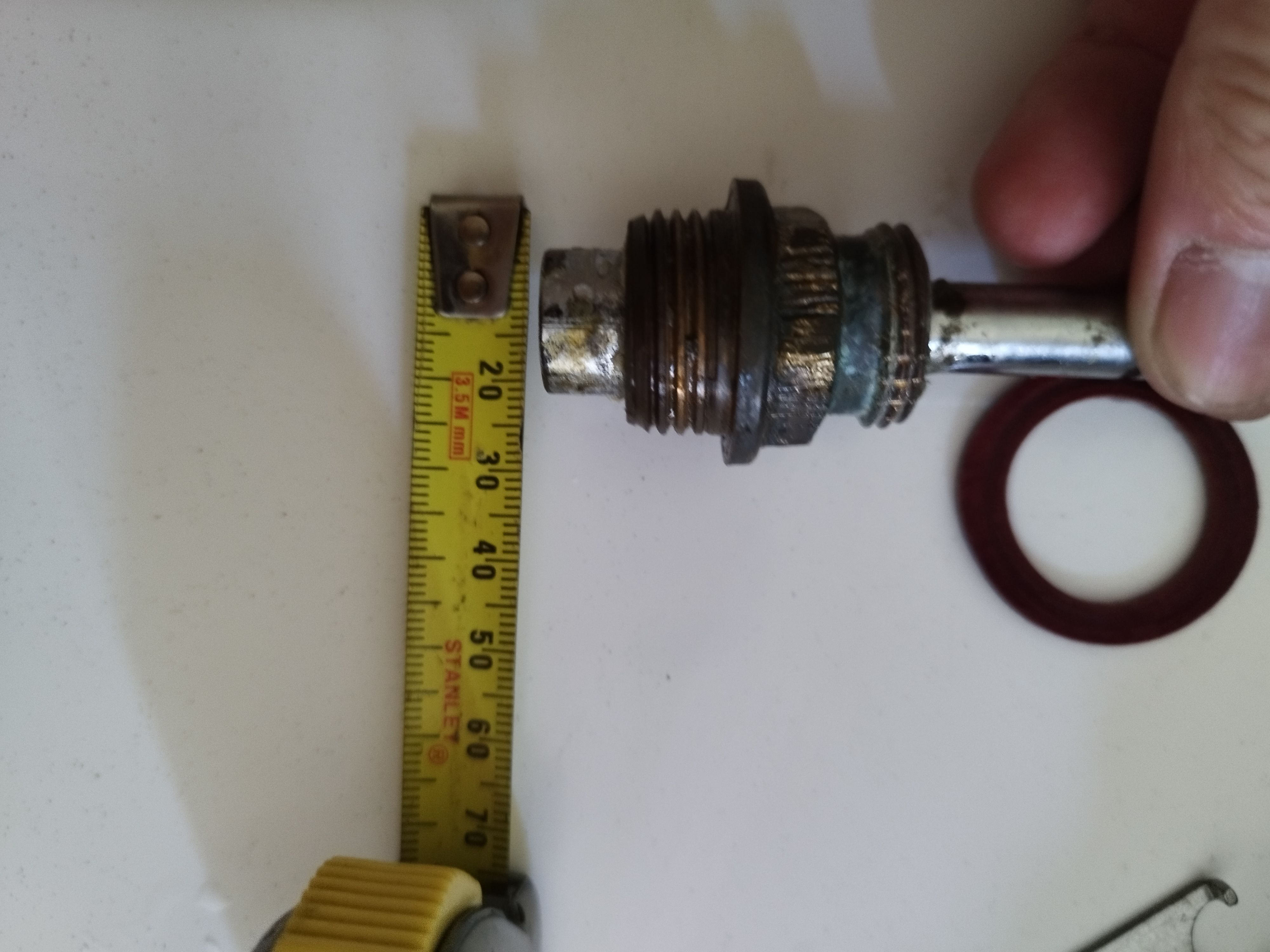 How to replace old basin spindles? Bunnings community