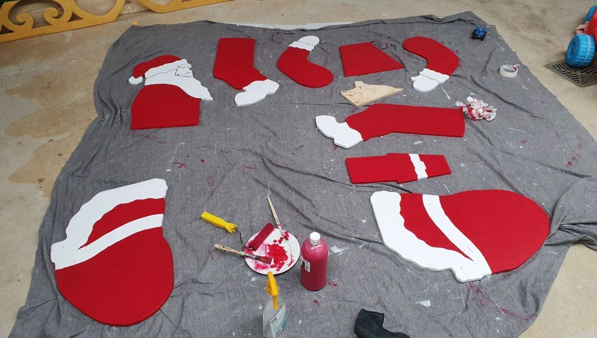 santa-claus-pieces-cut-out.jpg