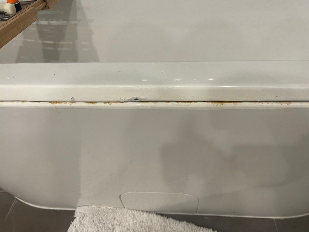 How to treat rust in bathtub rim? Bunnings community