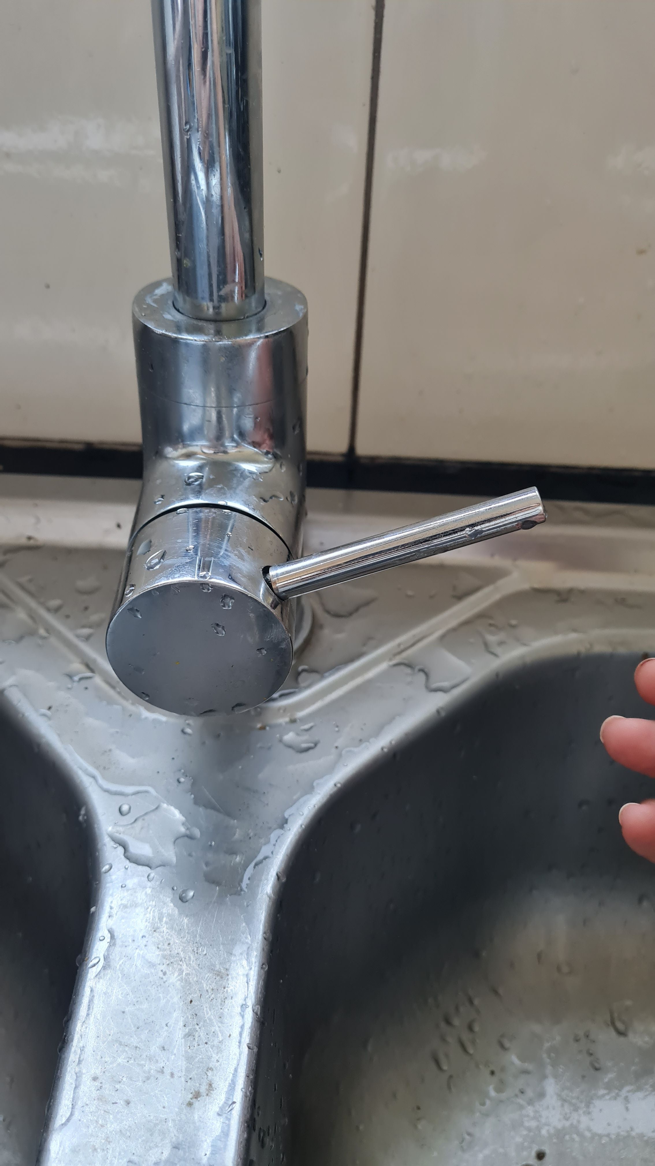 How to fix loose mixer tap arm? Bunnings community