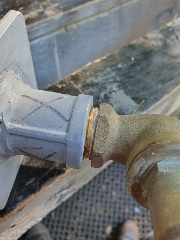 Are these garden tap threads compatible? Bunnings community