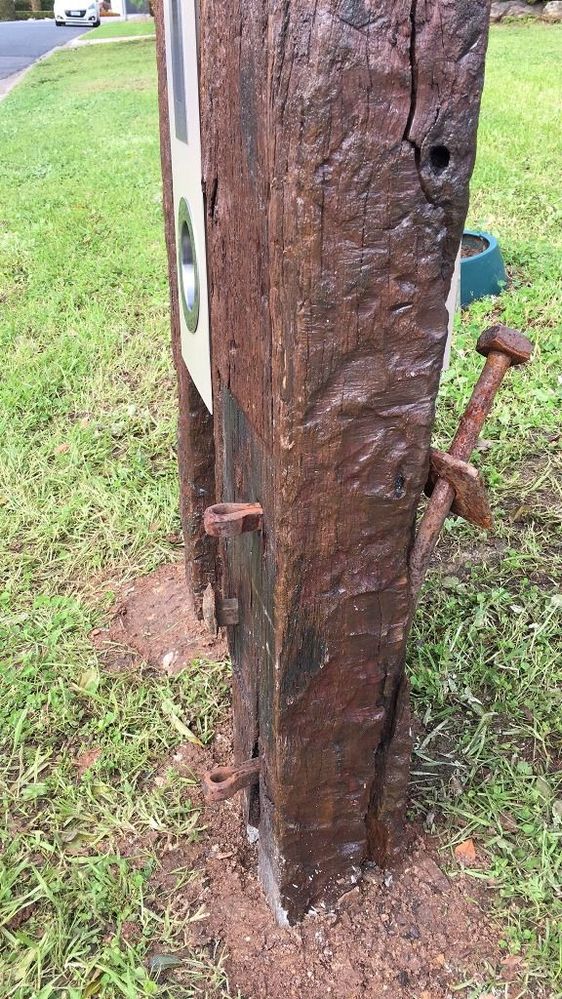 2018-07-21-Letterbox installed-8.JPG