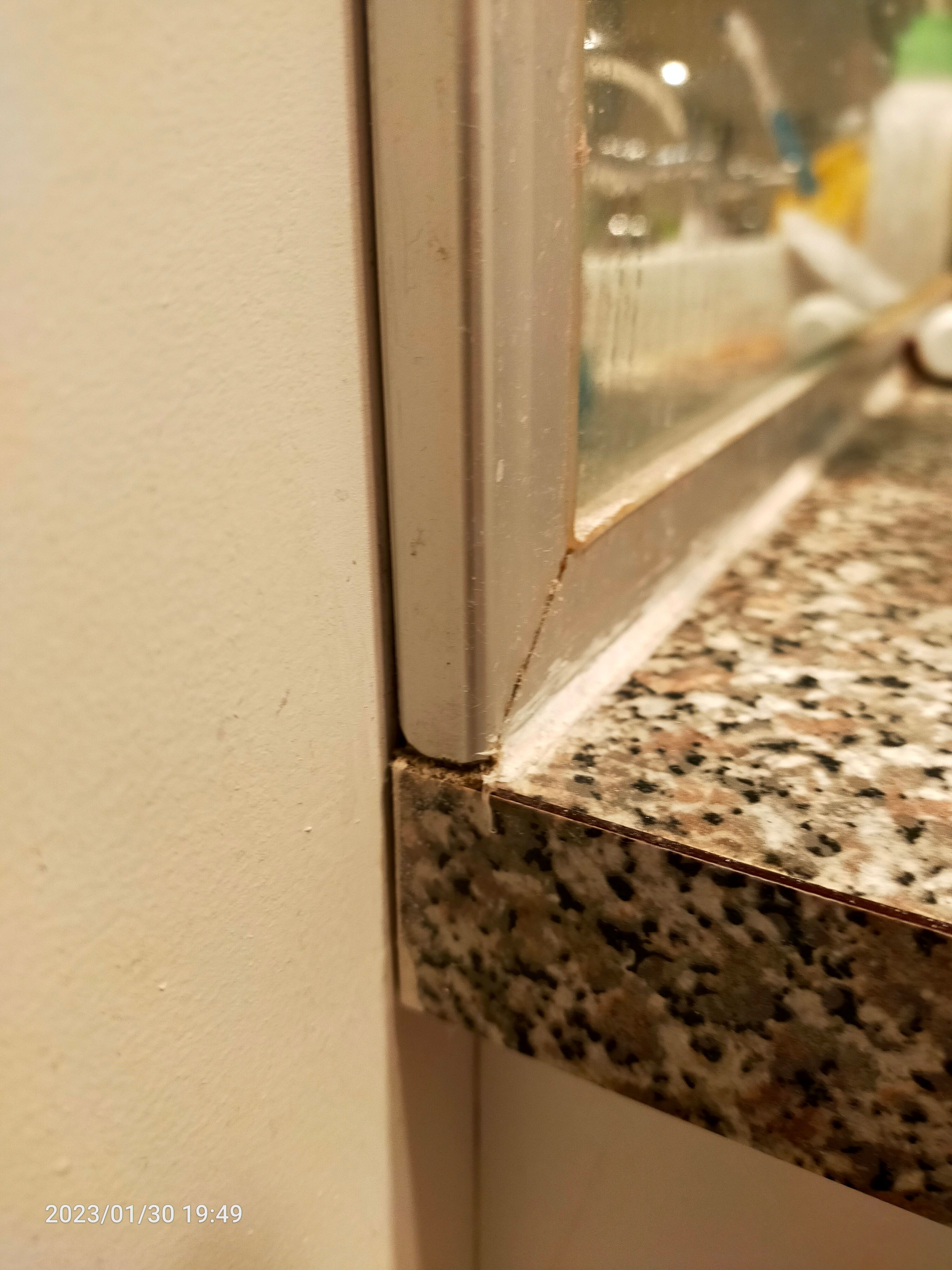 How to remove a bathroom mirror and inst... Bunnings community