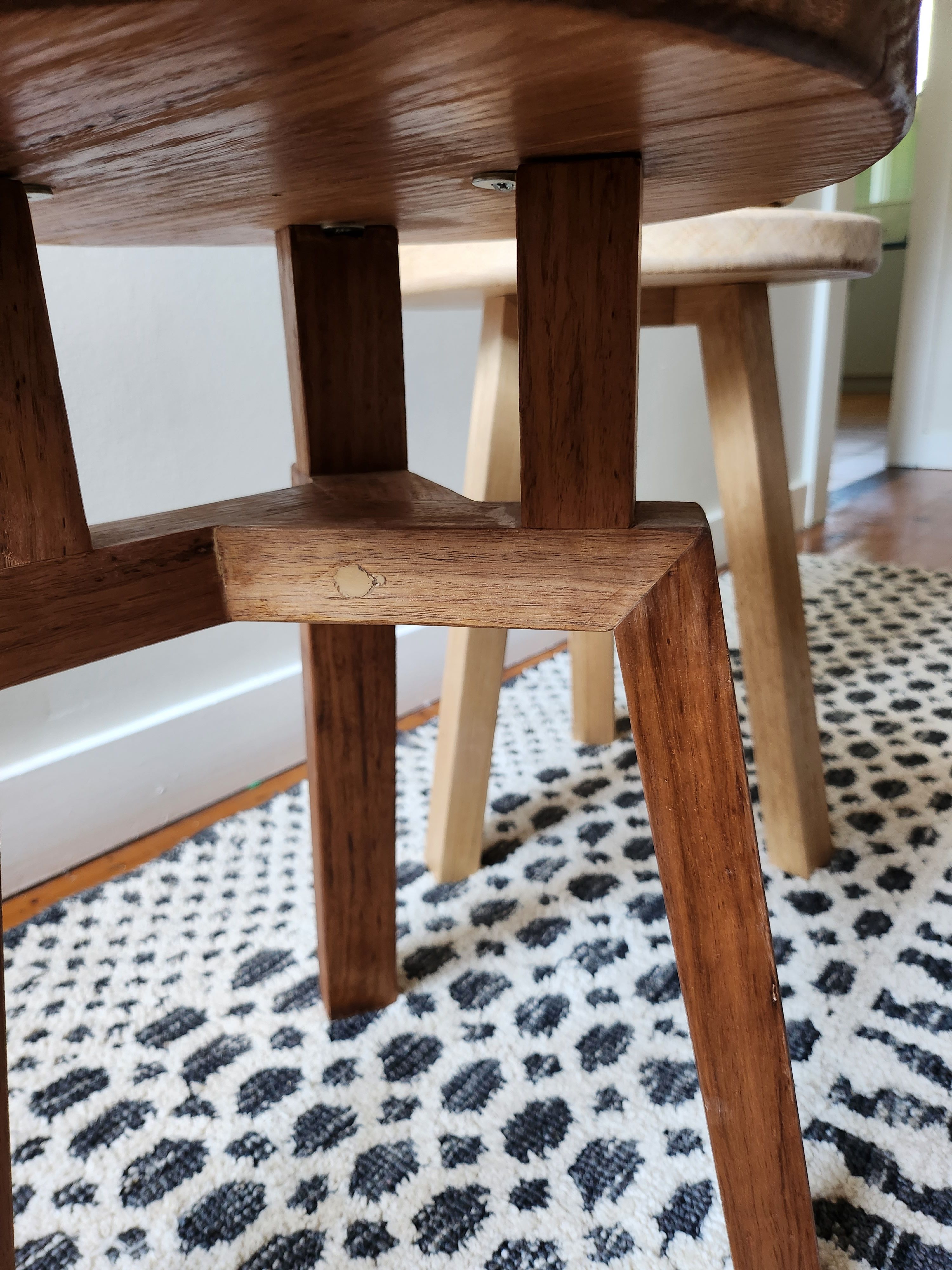 Oak side table / plant stand Bunnings community