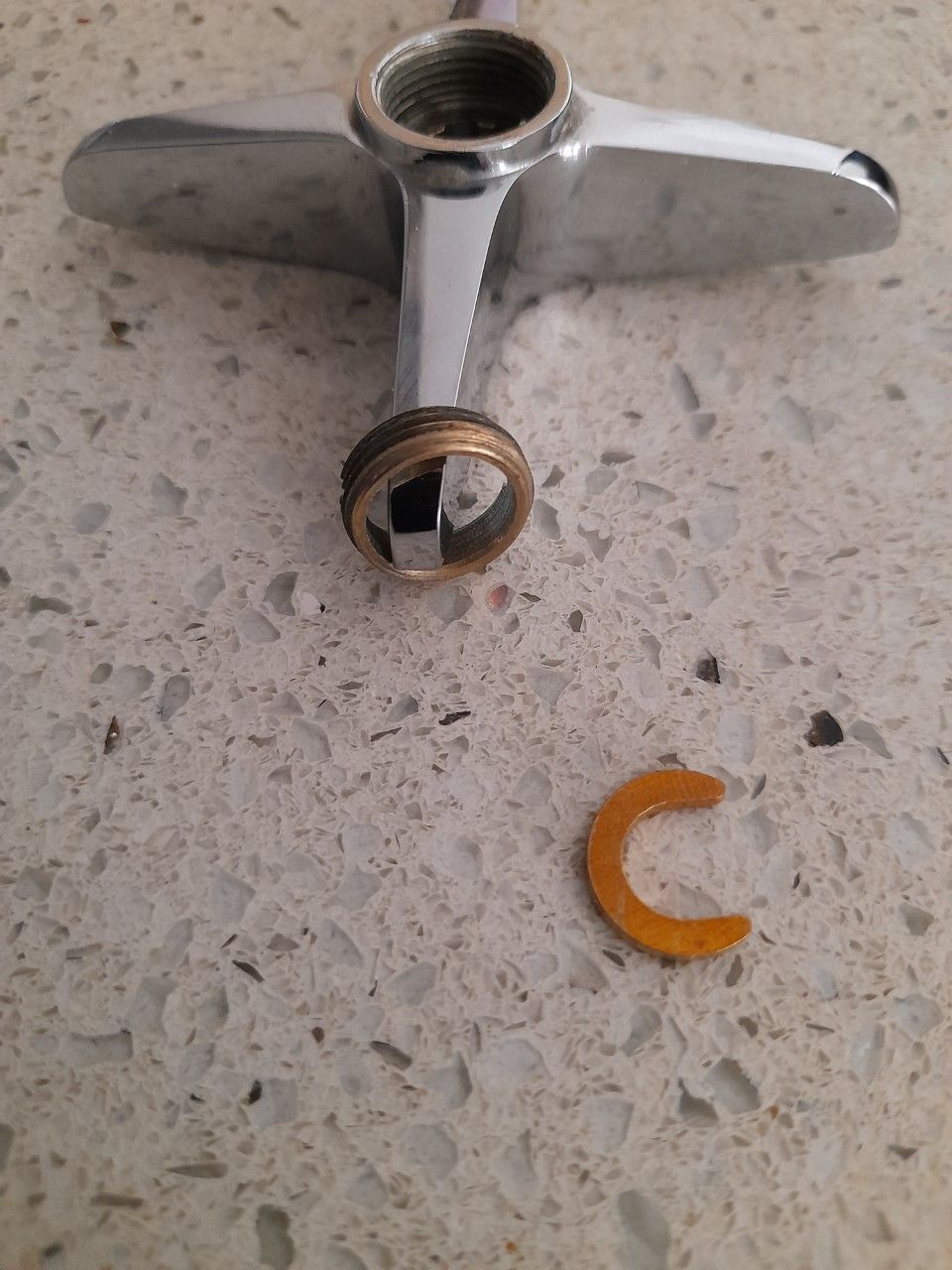 Solved How to remove leaking laundry tap handle... Bunnings