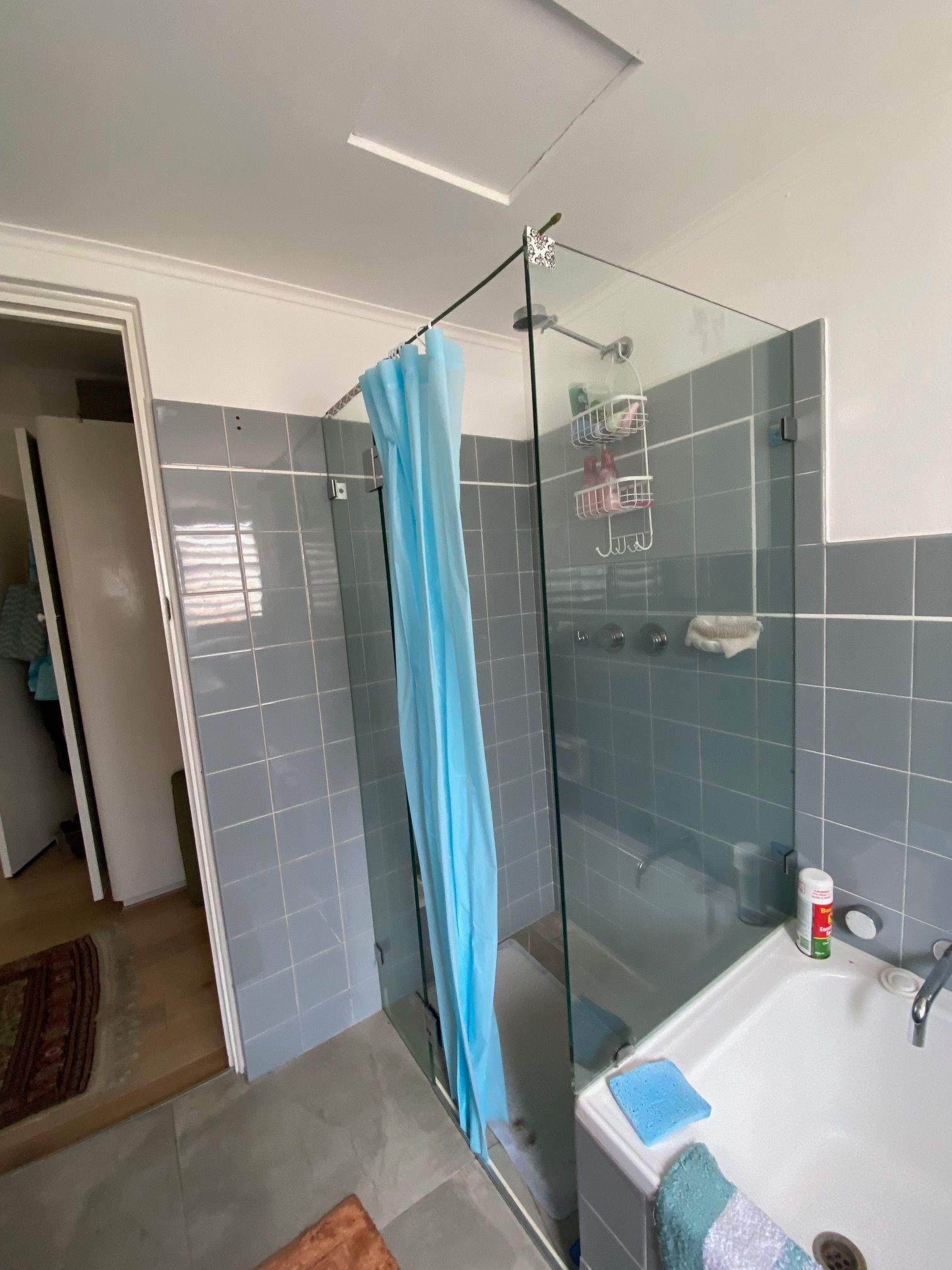 Solved How to Install an Estilo shower screen? Bunnings