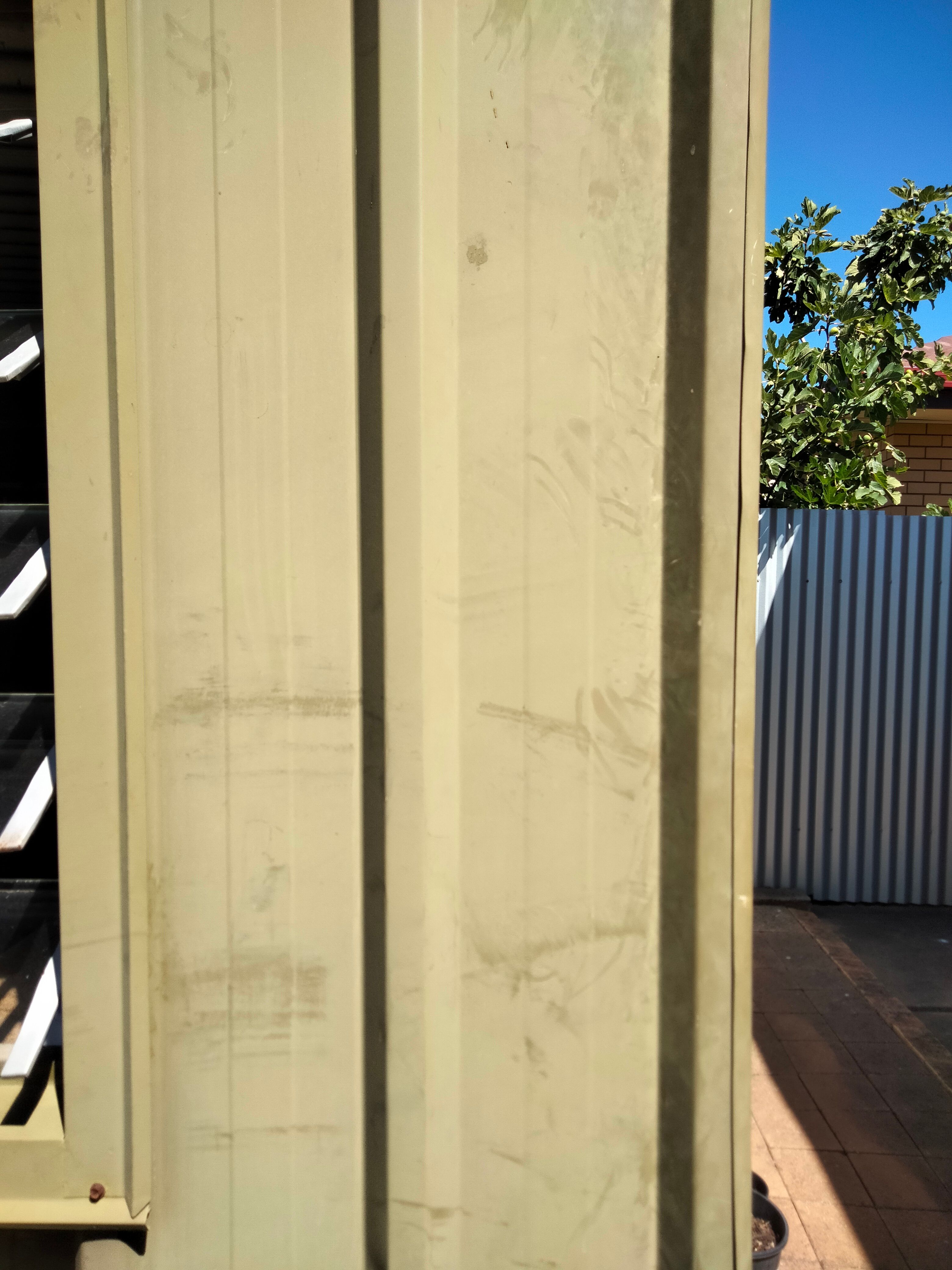 Solved How to spray paint an old Colorbond shed... Bunnings