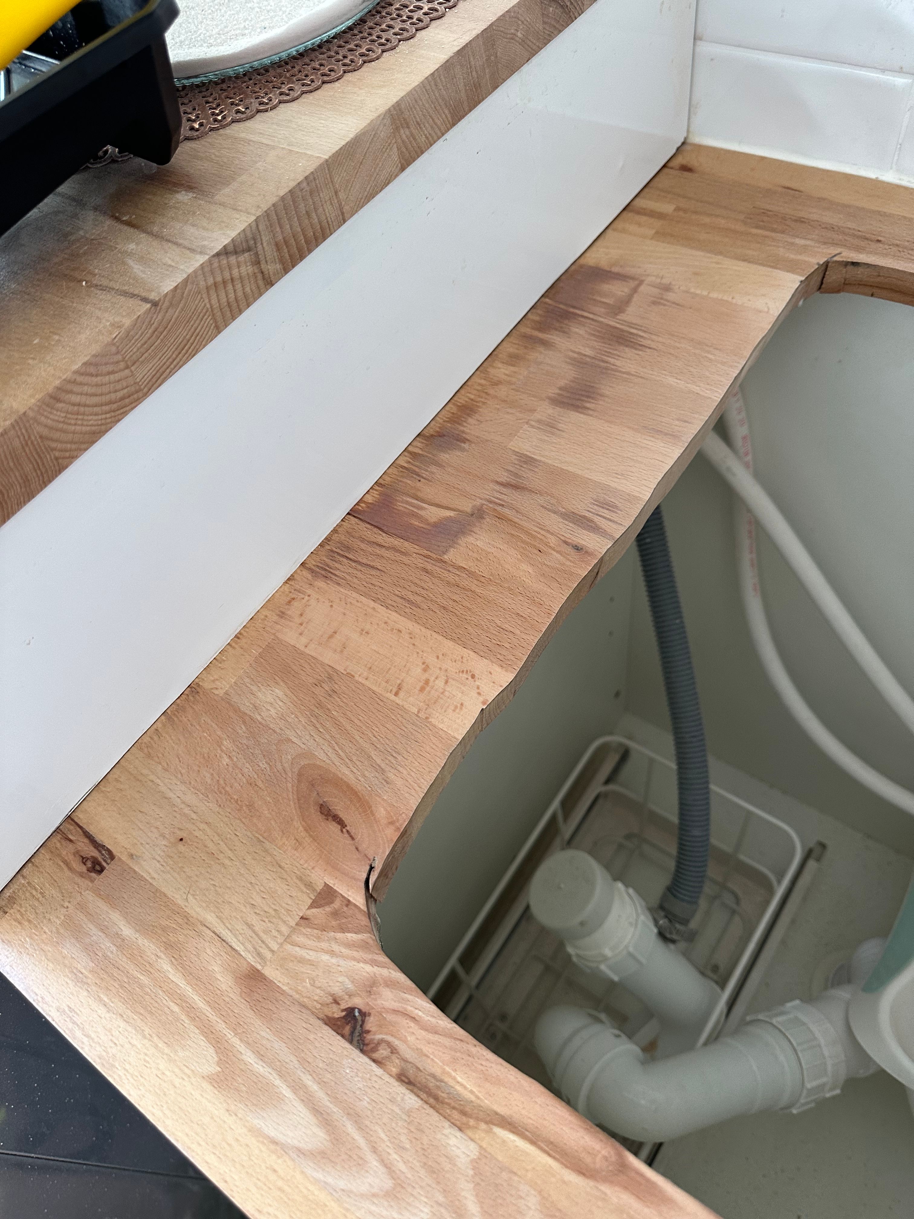 How to apply varnish to a benchtop? Bunnings community