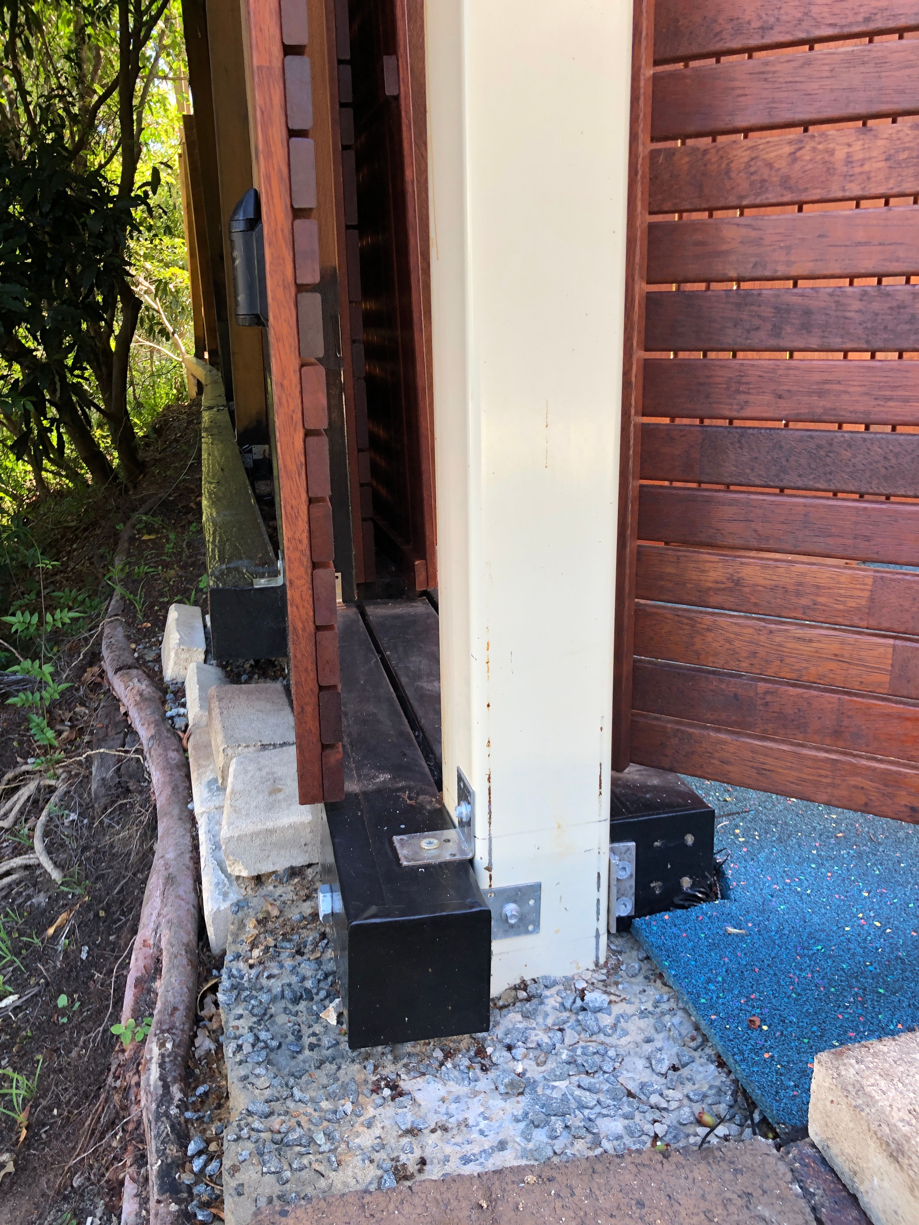 How to secure a post above the ground? Bunnings community