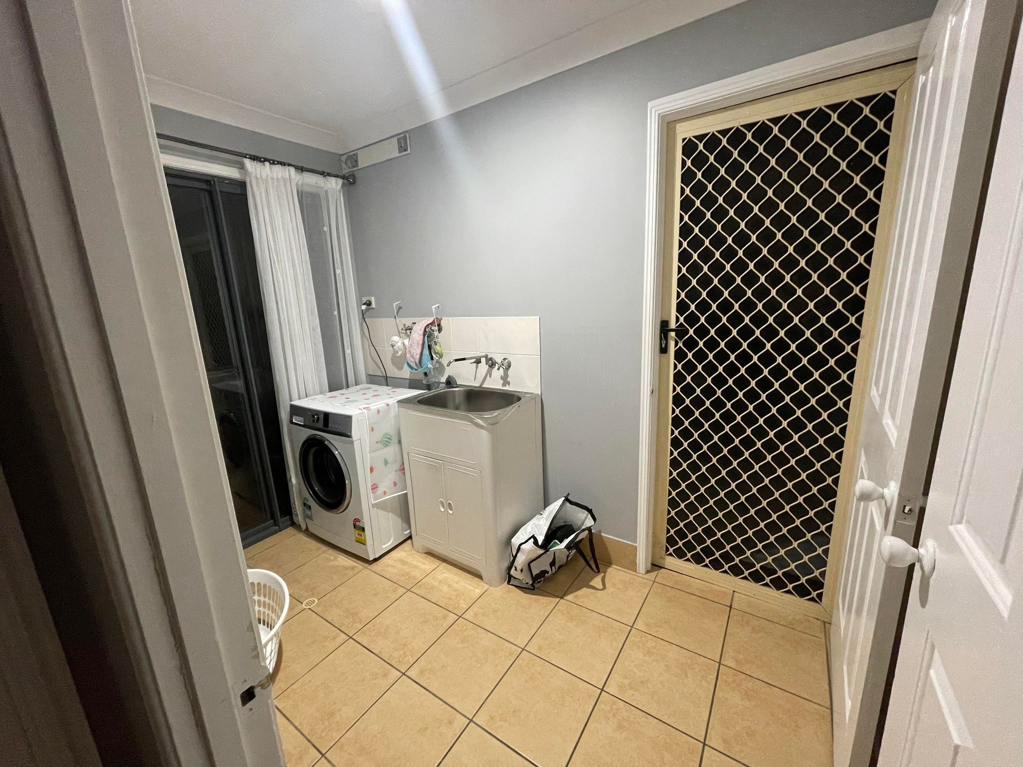 How to move water taps in laundry room r... Bunnings community