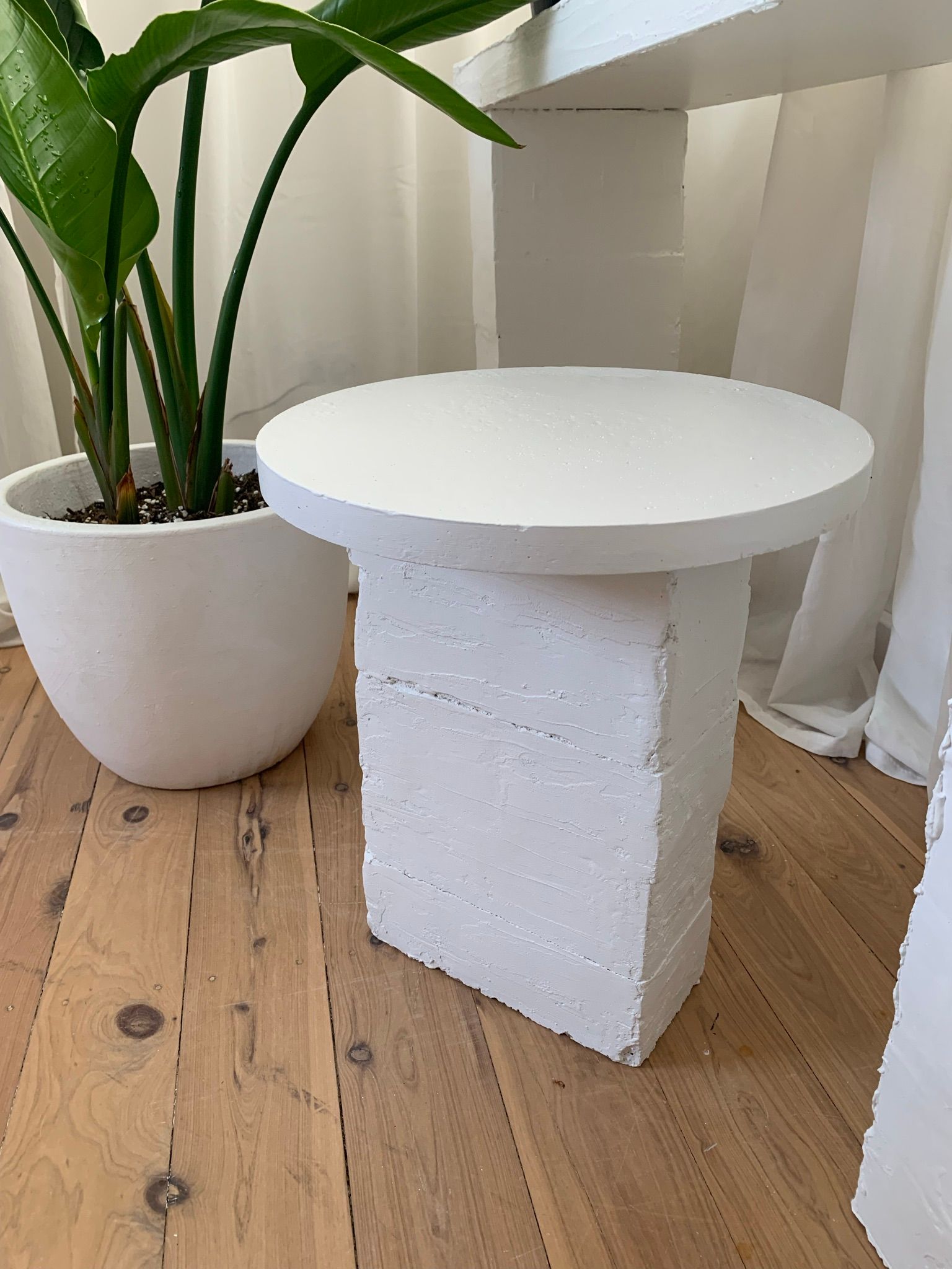 Table stand using spare bricks Bunnings community