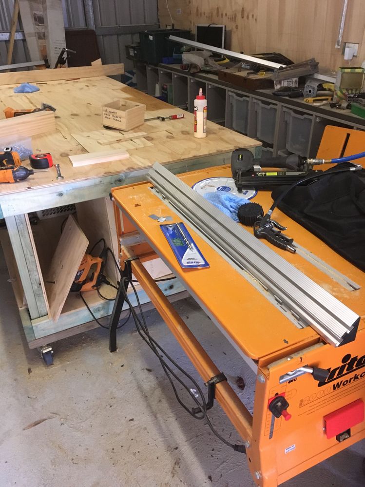 Gaz is working on a new shed fit-out