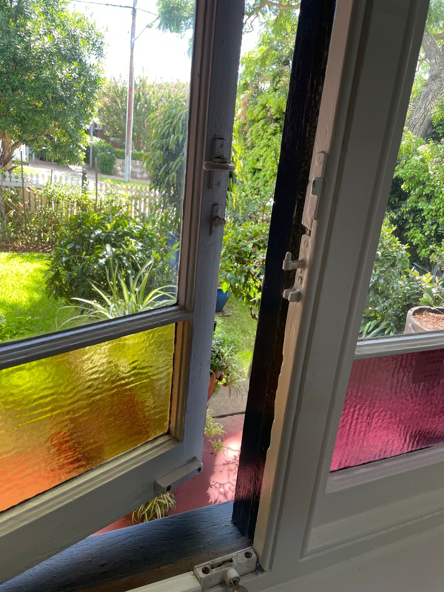 How to replace casement window lock to w... Bunnings community