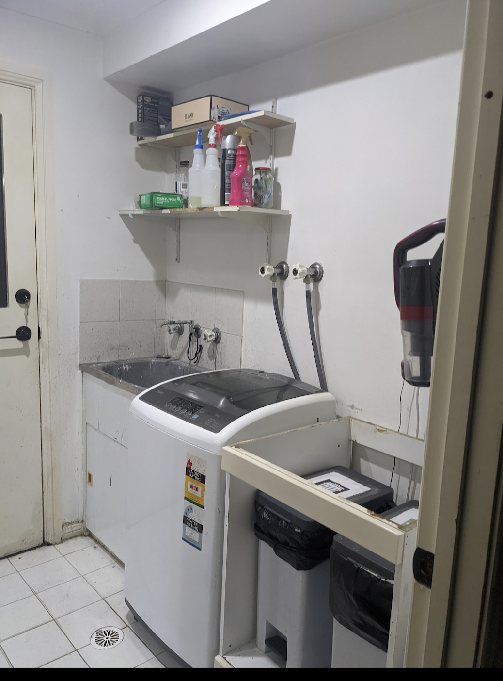 Laundry makeover with Kaboodle Bunnings community