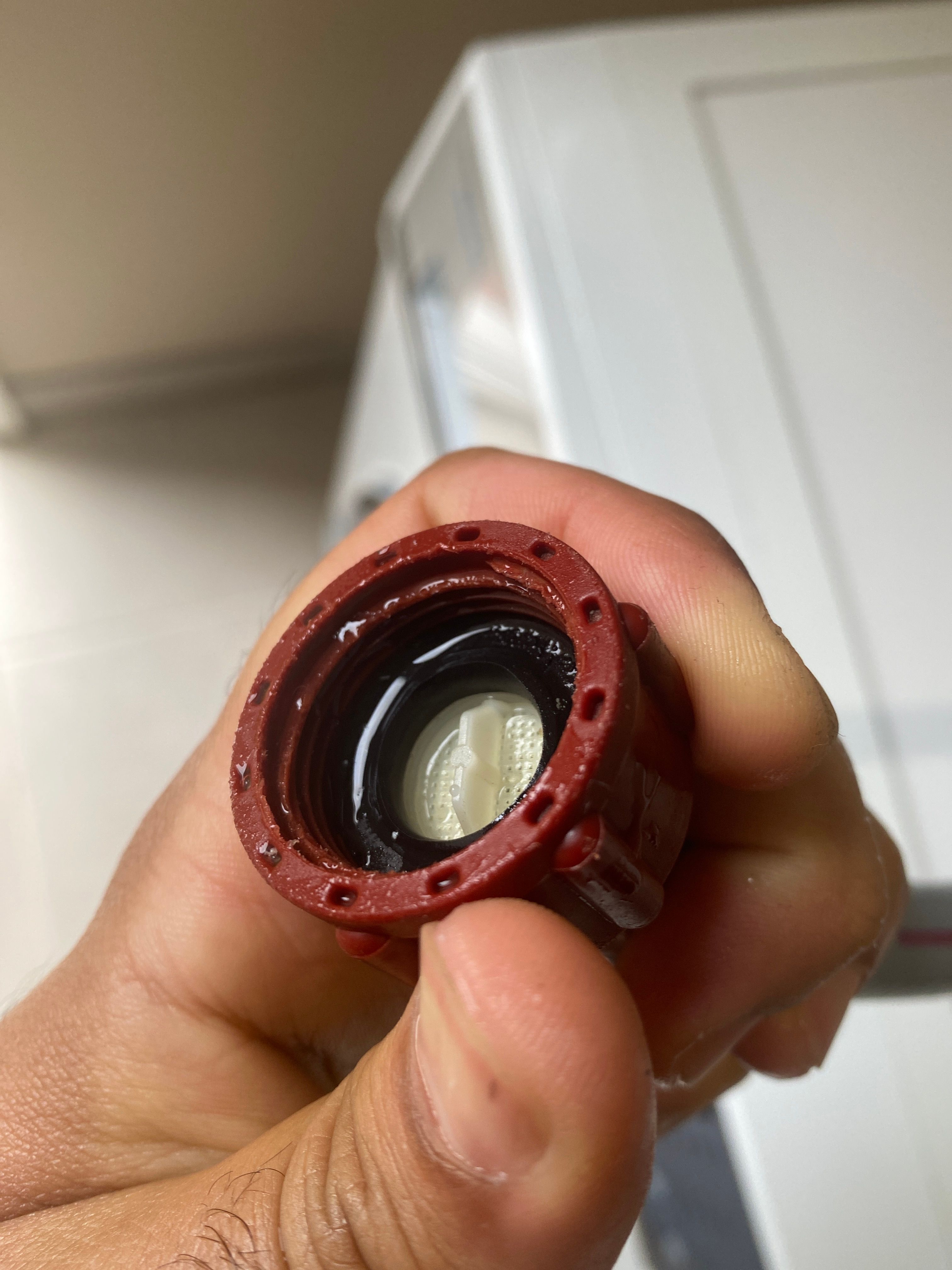 How to fix a leaking washing machine hos... Bunnings community