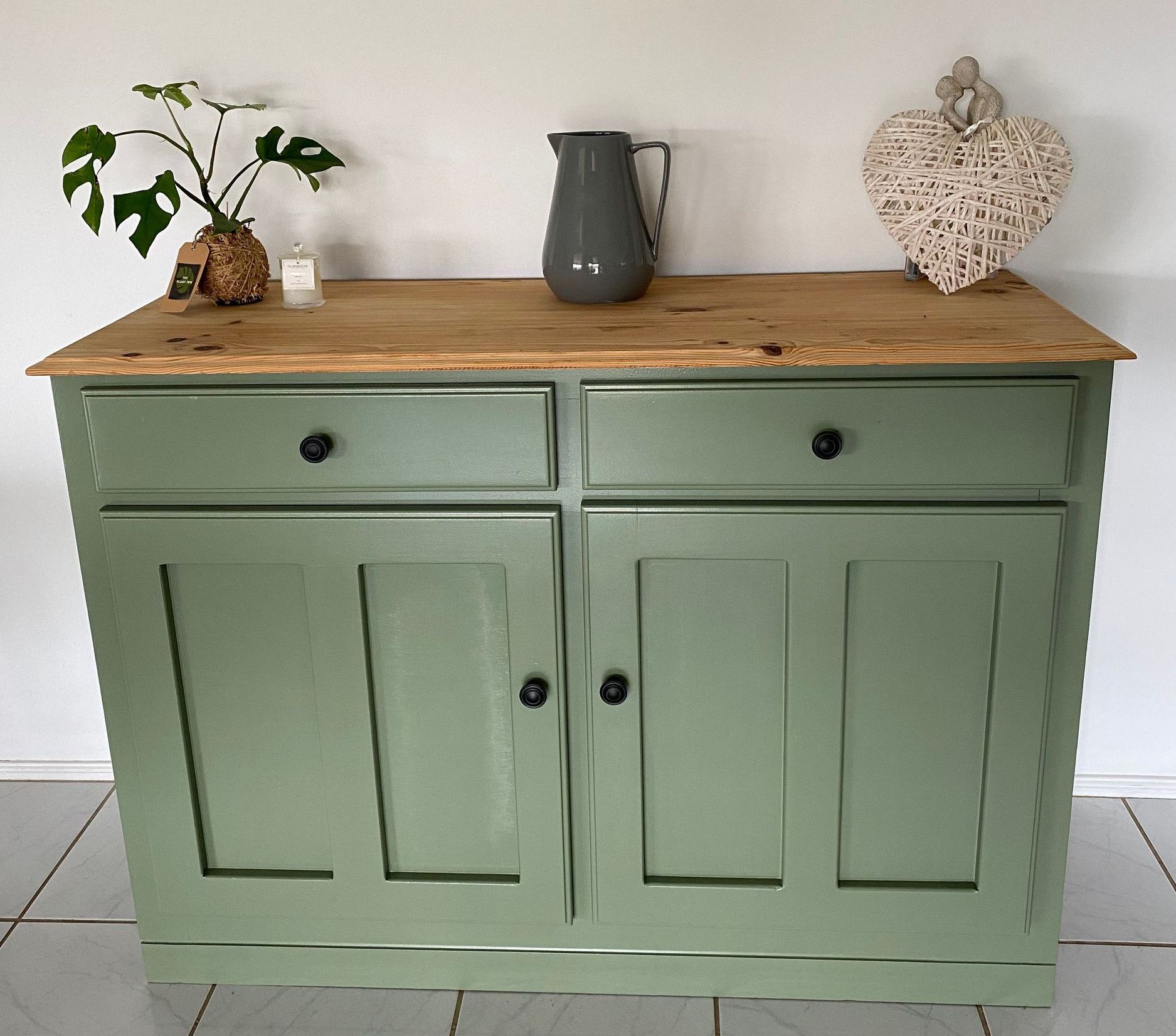 Upcycled entertainment unit Bunnings community