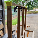 3.4 Attach 1710mm top rail to ends only.png