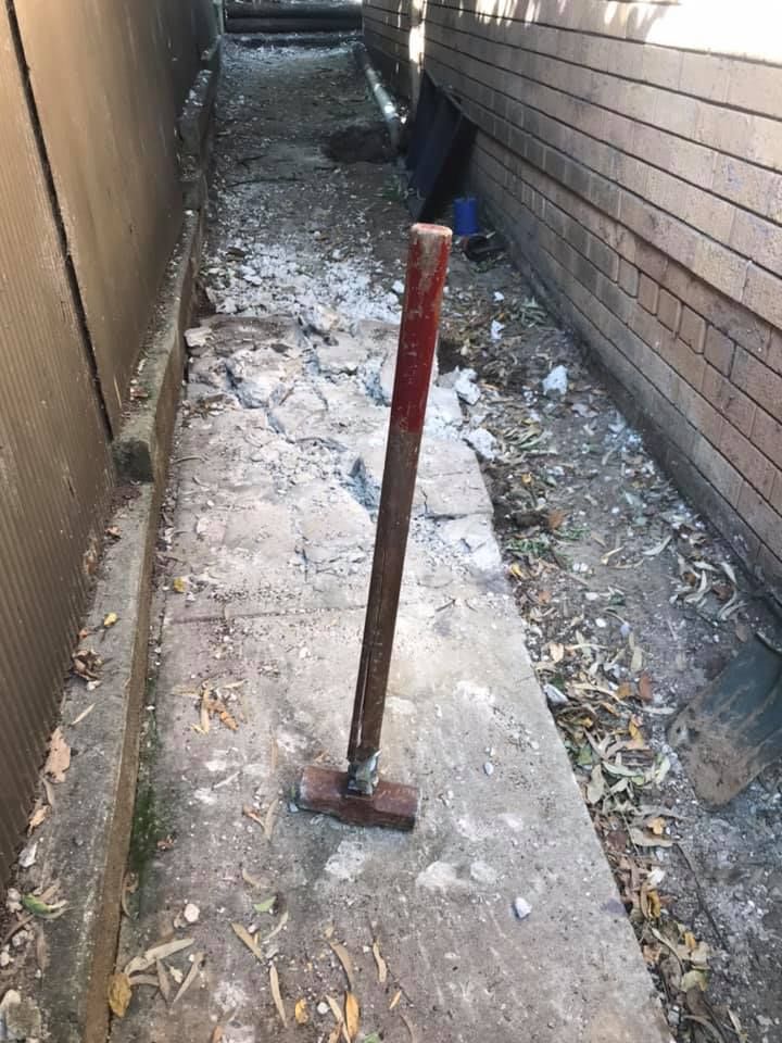 Sledgehammer handle repair Bunnings community