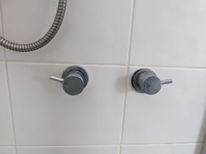 taps_shower.jpg