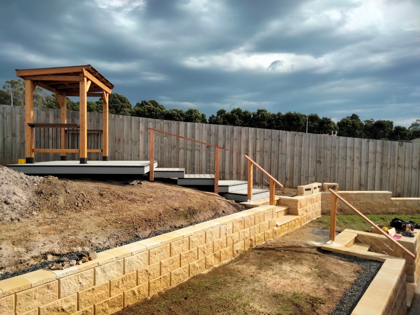 Lowlevel Ekodeck build with prefab perg... Bunnings community